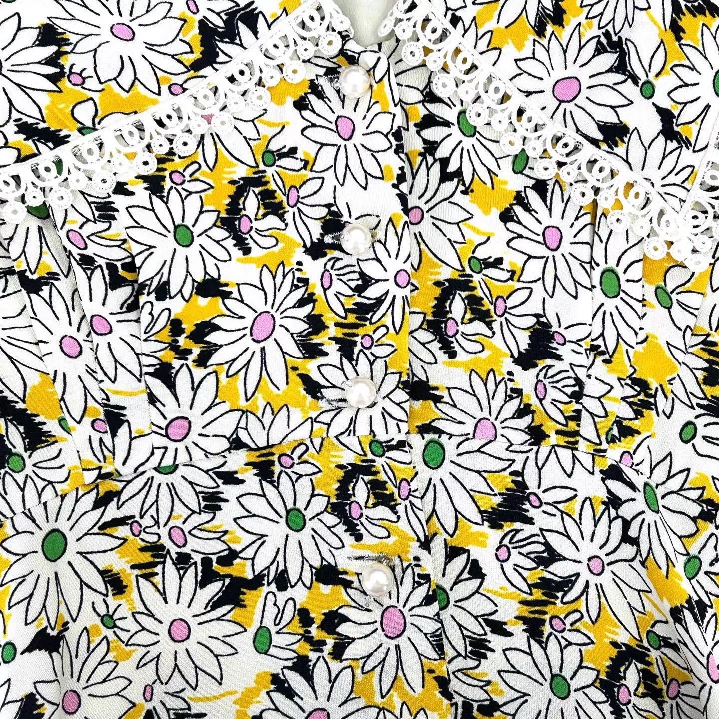 Miu Miu MIU MIU Daisy V-neck pearl button floral dress 42 new Size M / US 6-8 / IT 42-44 - 6 Thumbnail