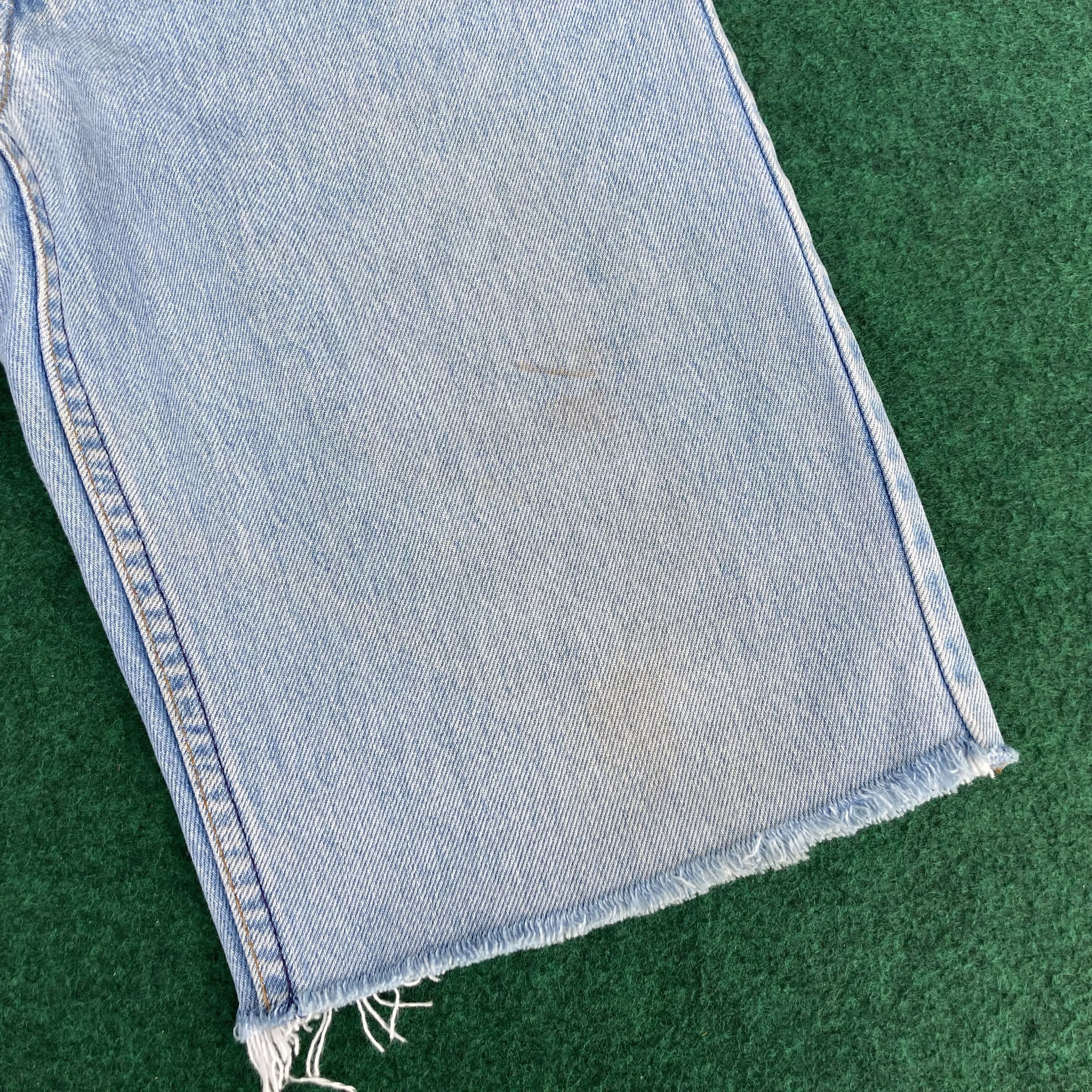 Levi's × Vintage Vtg Levis 520 Short Distressed Jorts Ripped Grunge Jeans Size US 28 / EU 44 - 7 Thumbnail