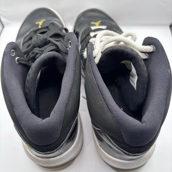 Jordan Brand Jordan Max Aura Black White Gold Basketball Shoes Men 10.5 Size US 10.5 / EU 43-44 - 7 Thumbnail