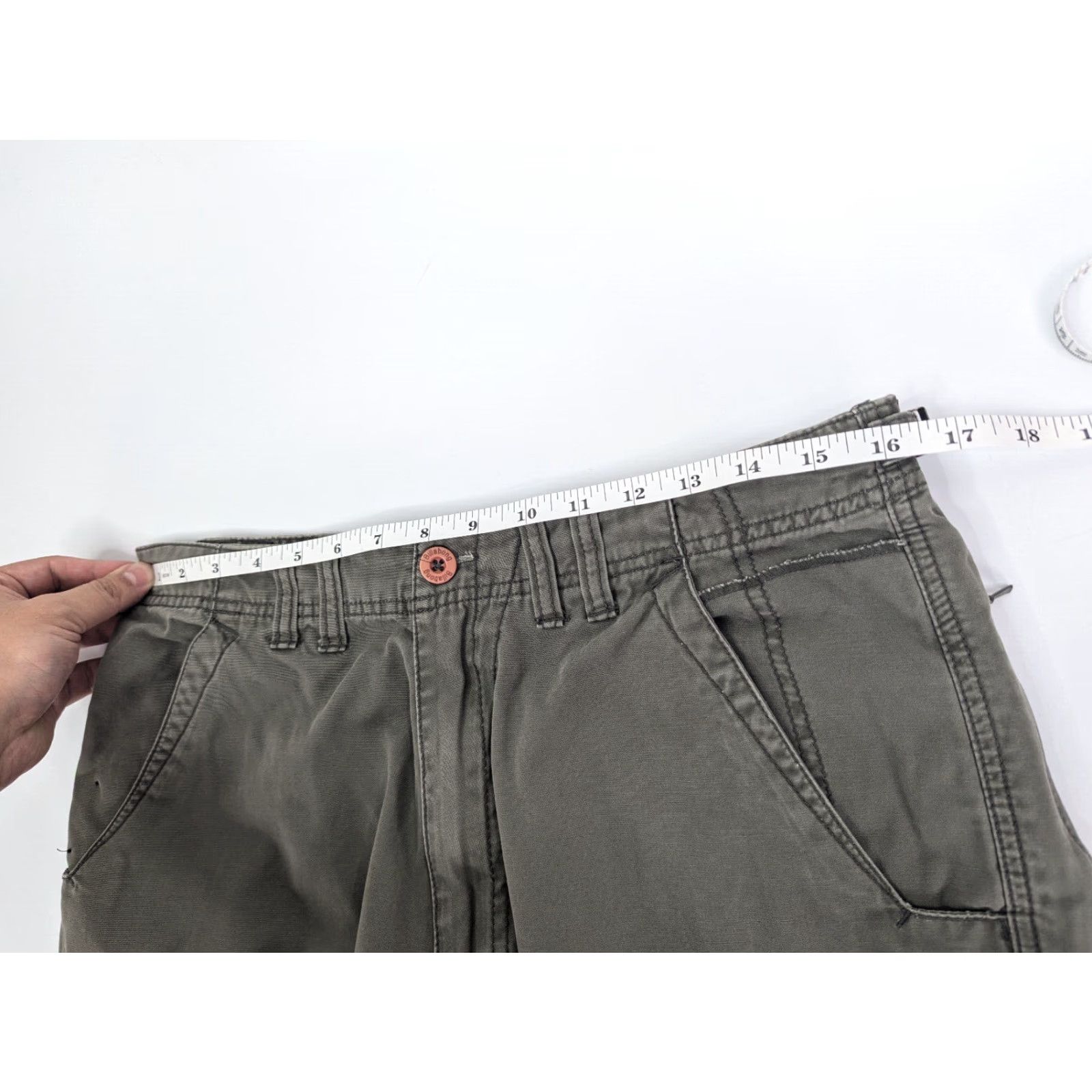 Billabong VINTAGE Billabong Cargo 8 Pocket Shorts Men’s Size 31 Green Grey Skate Y2K Baggy Size US 31 - 6 Thumbnail
