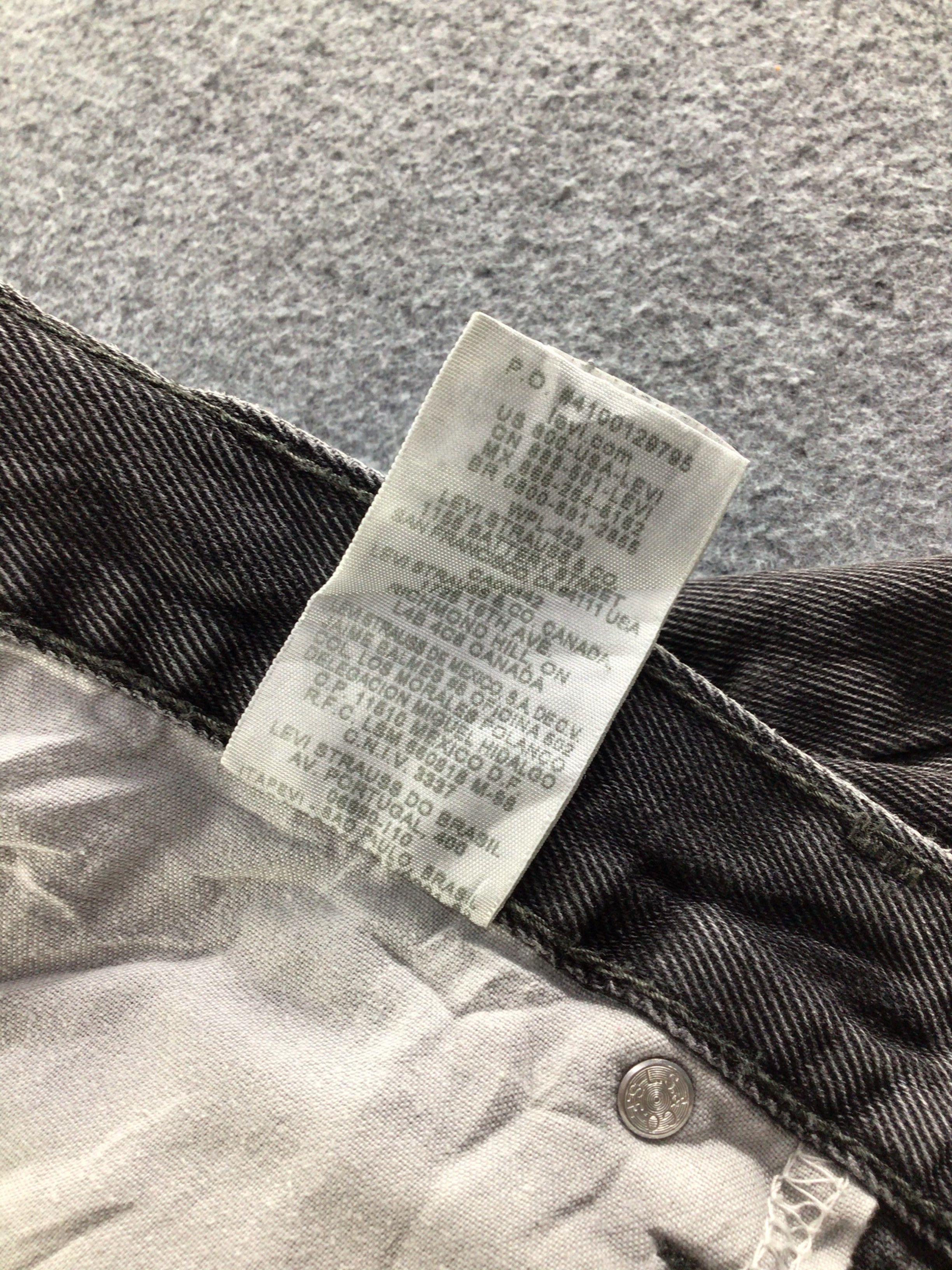 Levi's Vintage Levis 505 Jeans-J576 Size US 35 - 12 Thumbnail