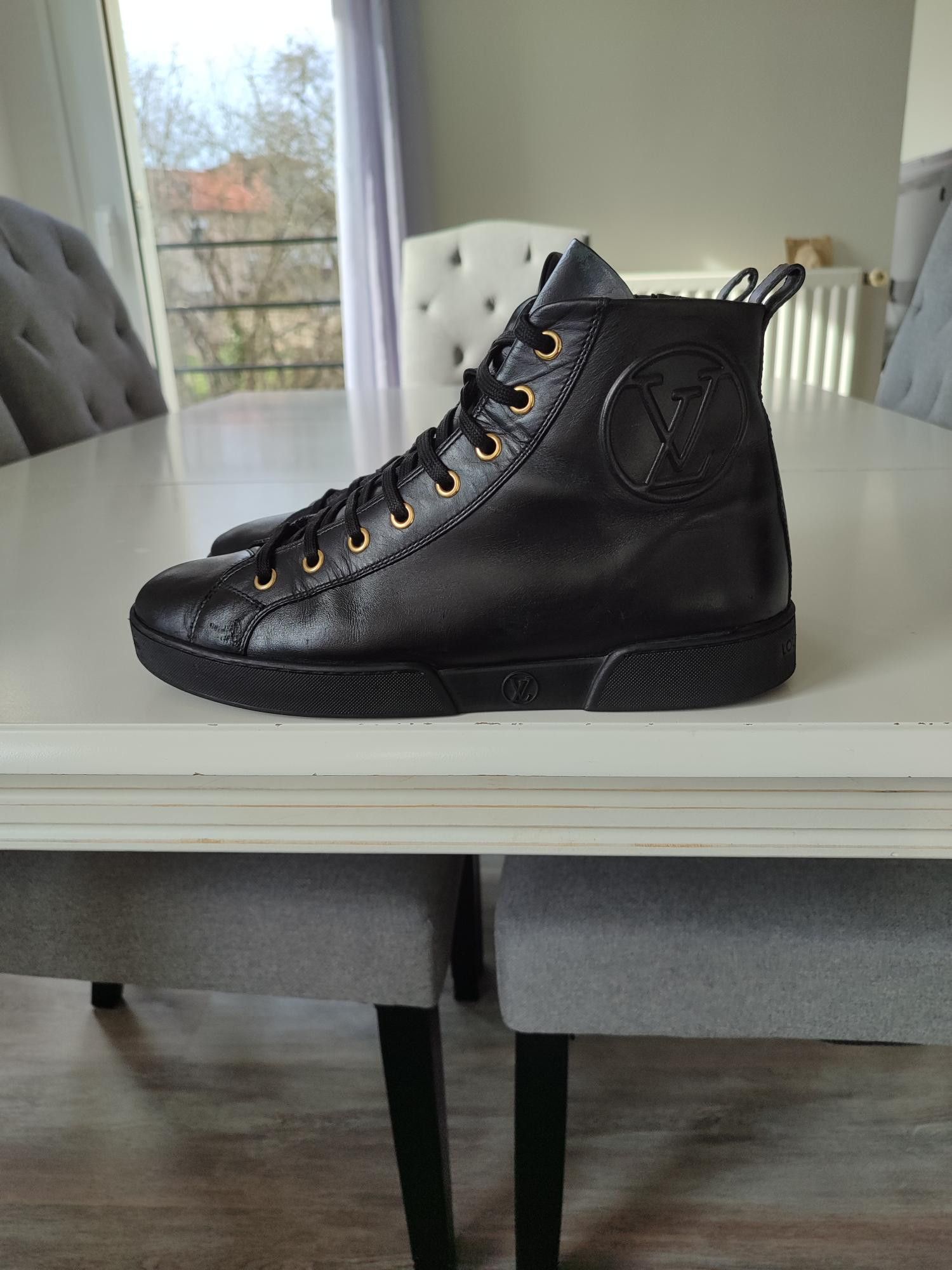 Louis Vuitton BASKETS LOUIS VUITTON STELLAR HIGHTOP Size US 8.5 / IT 38.5 - 1 Thumbnail