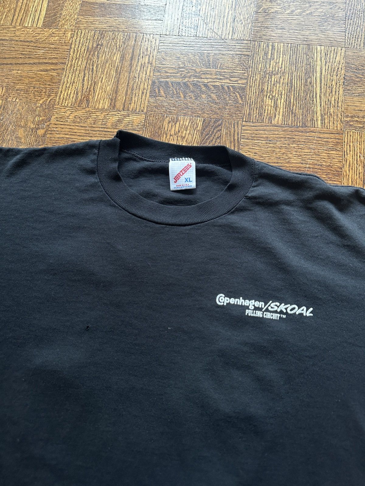 Vintage Vintage 80s Copenhagen Skoal Pulling Circuit Graphic Tee Size US XL / EU 56 / 4 - 4 Thumbnail
