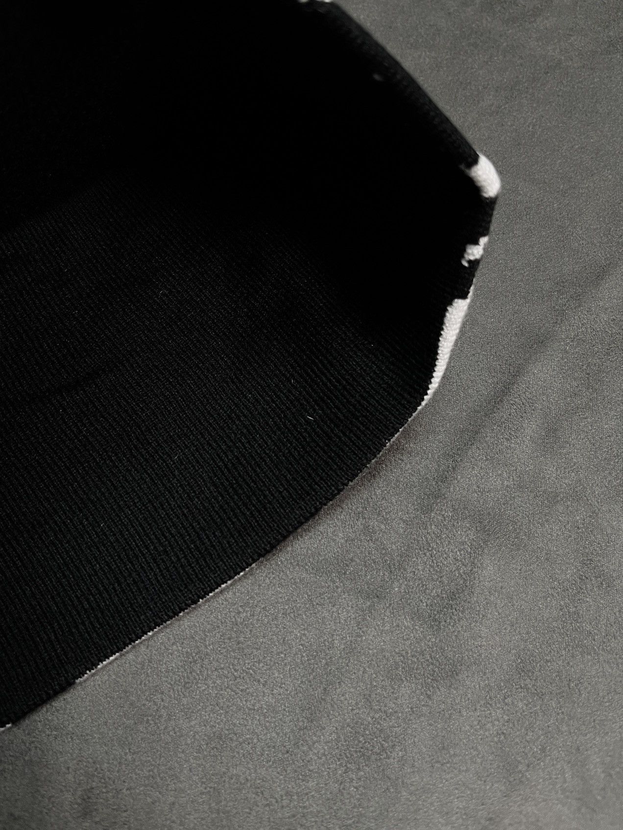 Japanese Brand Deadstock Y2k Eye Graphic No Cuff Knit Hat Beanie OS Size ONE SIZE - 5 Thumbnail