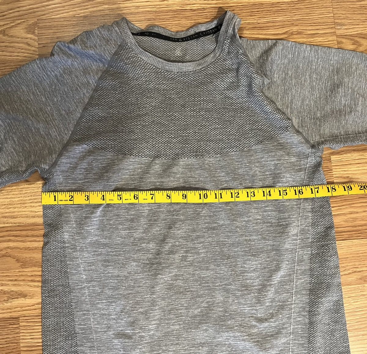 Other Grey athletic shirt vintage Size US M / EU 48-50 / 2 - 5 Thumbnail