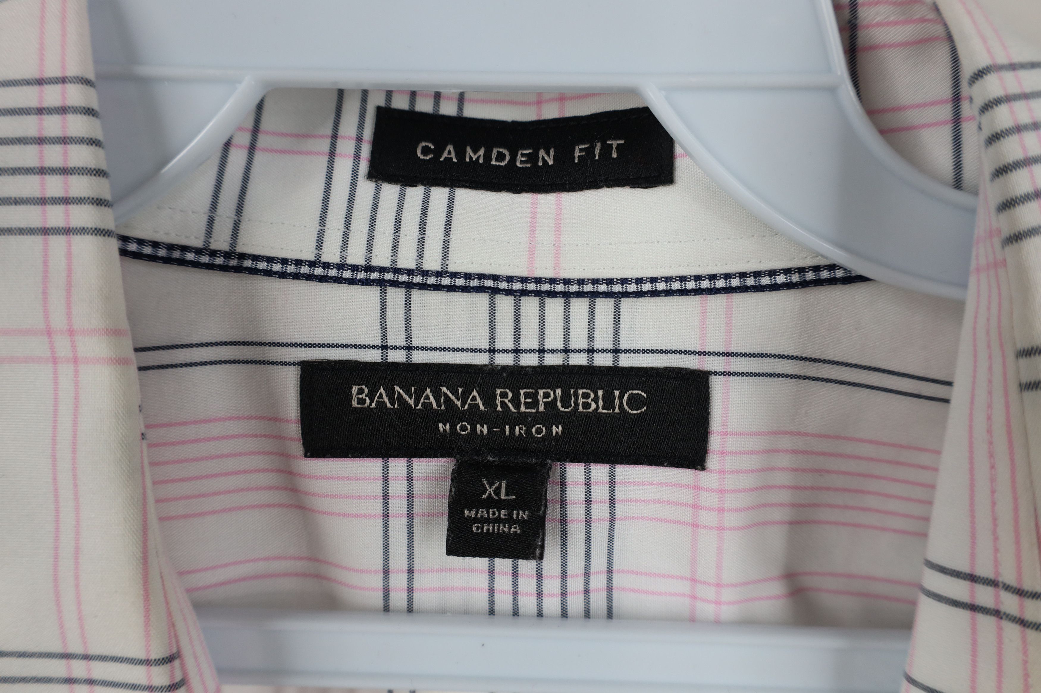 Banana Republic Banana Republic Camden Fit Collared Button Shirt White Plaid Size US XL / EU 56 / 4 - 9 Thumbnail