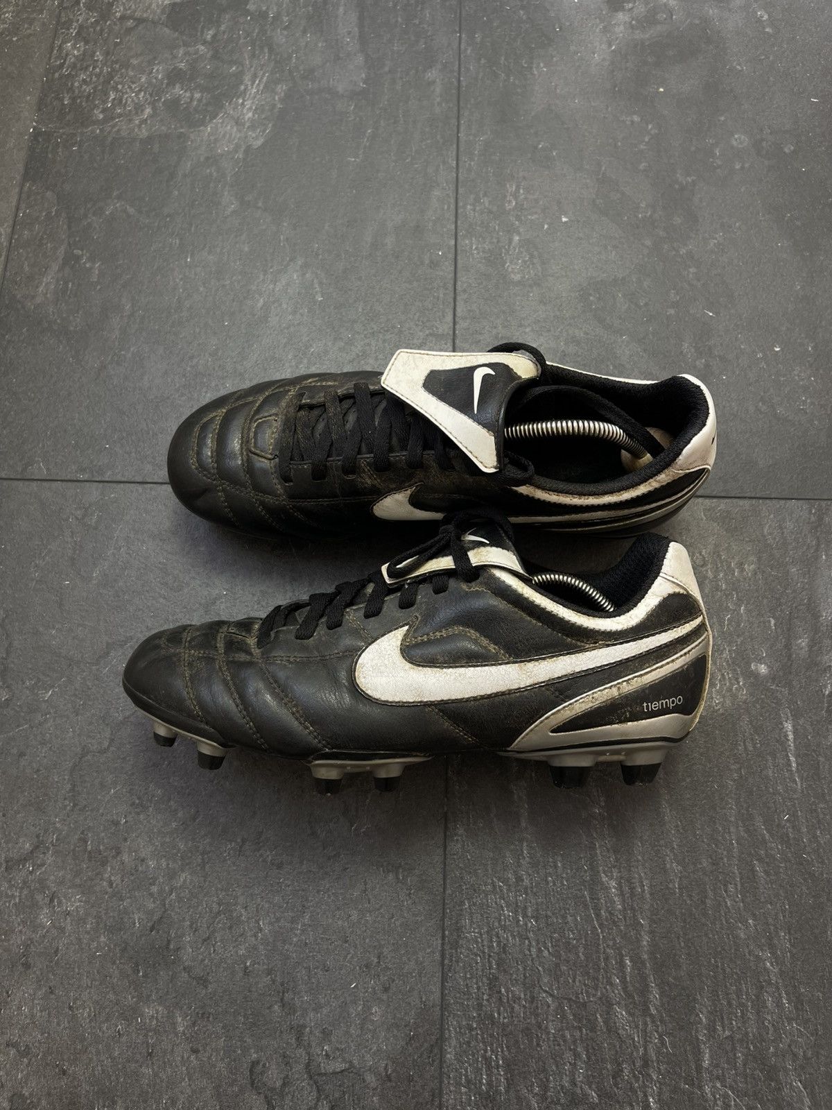 Nike × Streetwear × Vintage Nike Rare 2007 Tiempo II FG Soccer Football Men’s Size US 9 / EU 42 - 8 Thumbnail