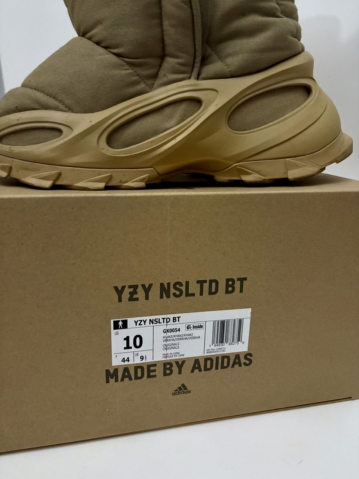 Yeezy YEEZY NSLTD BT Size US 10 / EU 43 - 4 Thumbnail