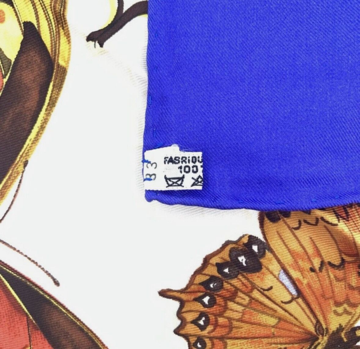 Hermes × Vintage RARE! HERMÈS silk carré "FARANDOLE" Butterflies Plisse Scarf Size ONE SIZE - 9 Thumbnail