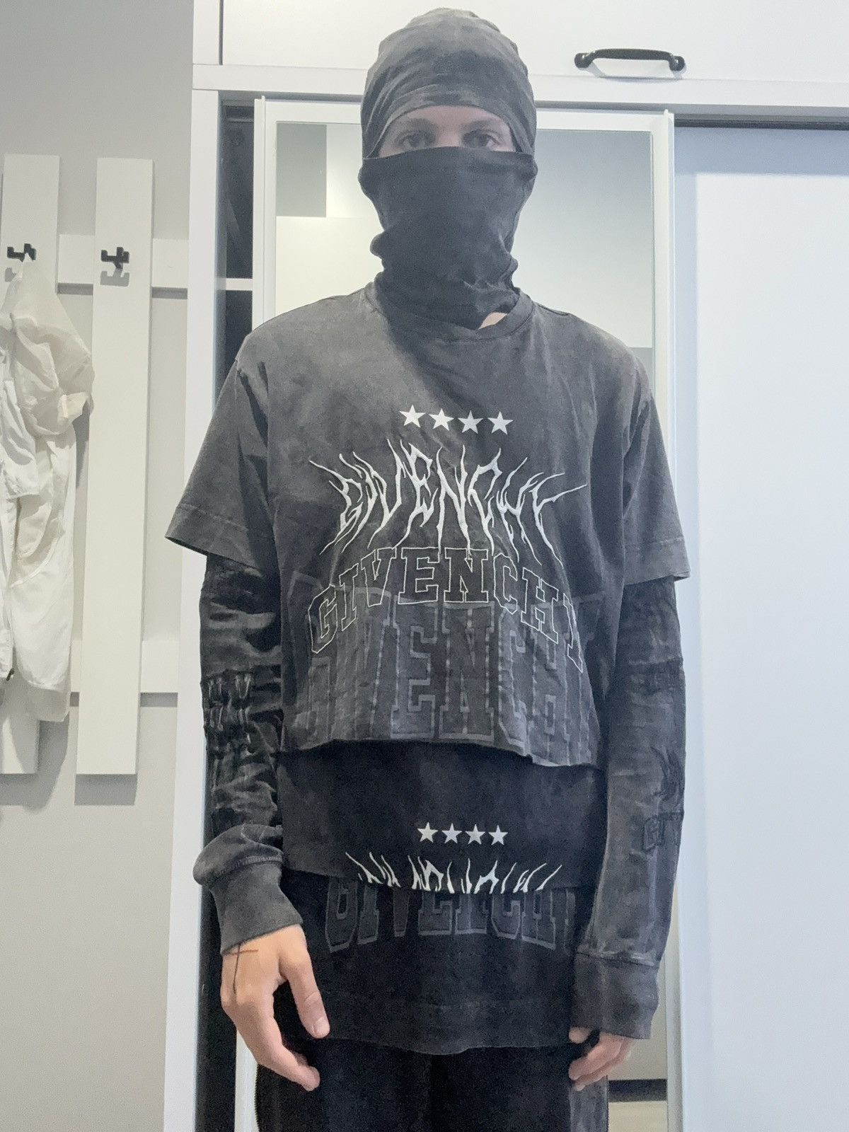 Givenchy × MMW ⚡️RARE⚡️ Givenchy X mmw multi-layered long sleeve balaclava Size US M / EU 48-50 / 2 - 3 Thumbnail