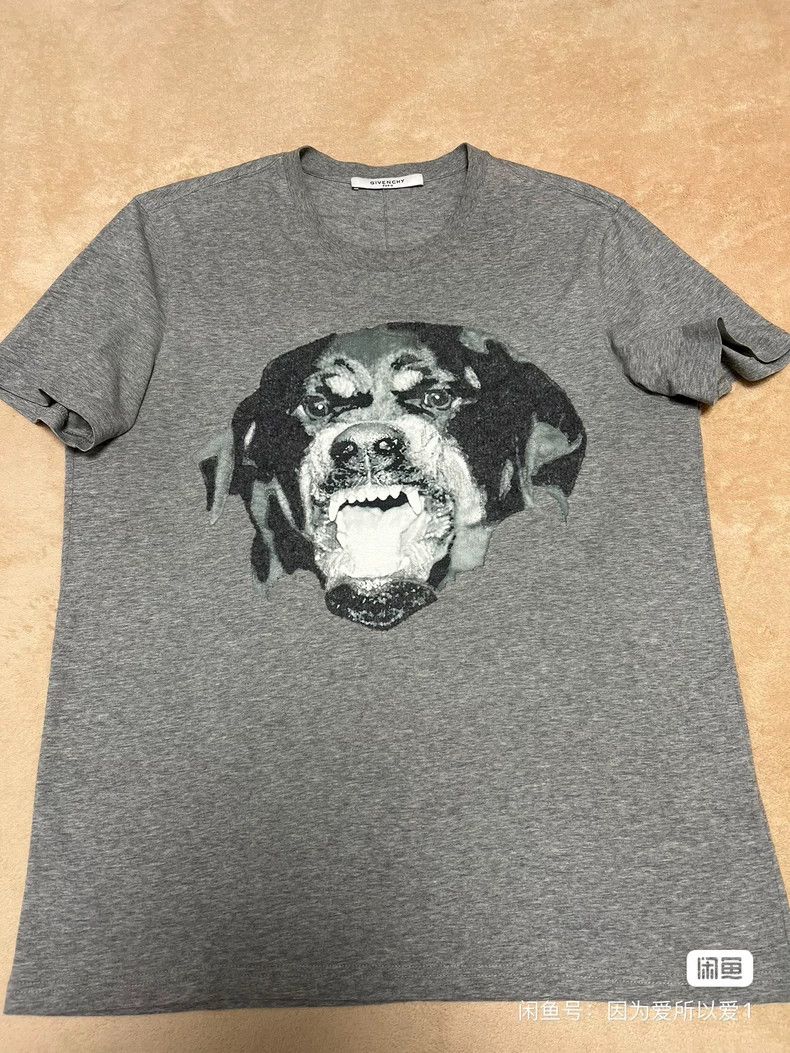 Givenchy Givenchy Men's dog head short-sleeve T-shirt, size L, shou Size US L / EU 52-54 / 3 - 3 Thumbnail