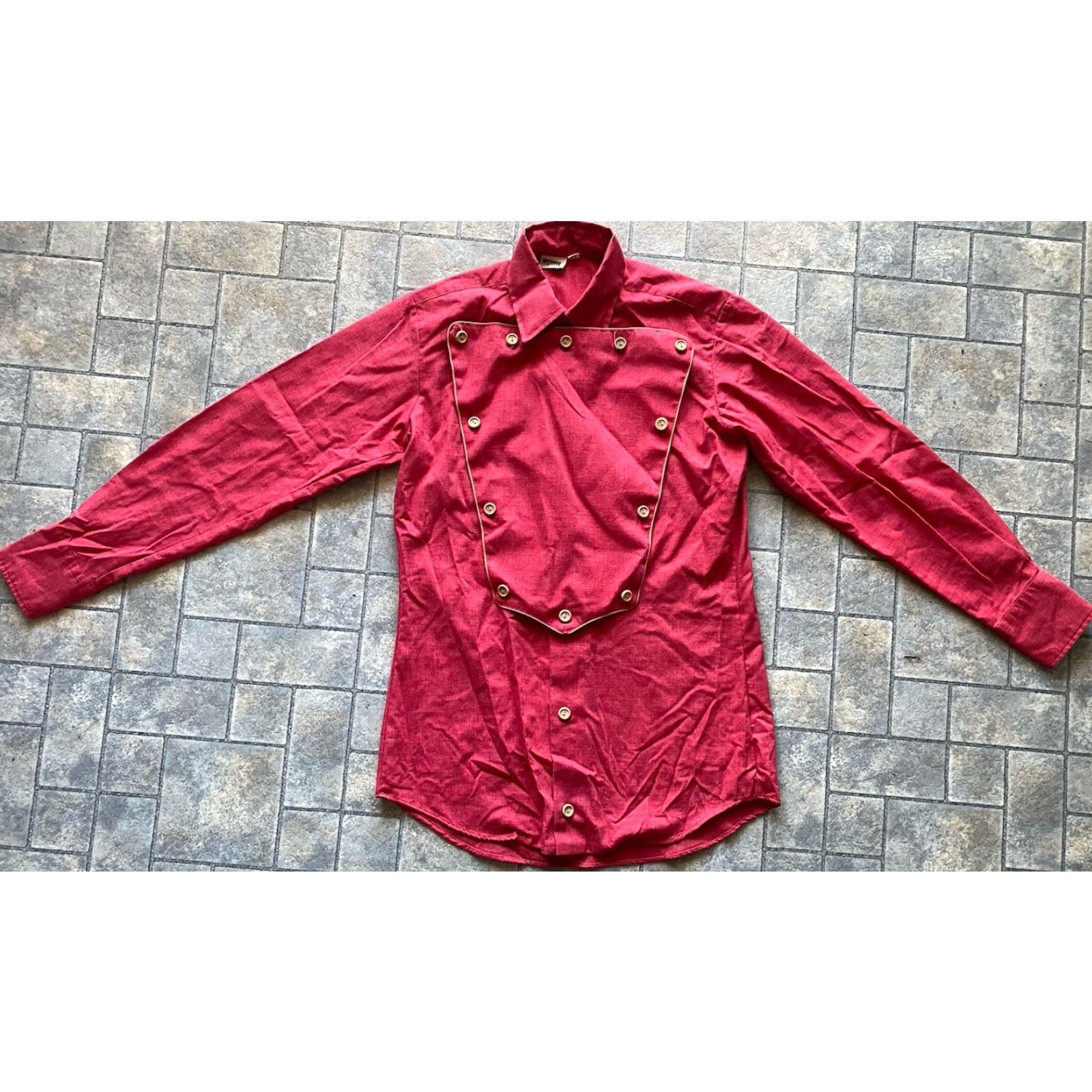 VINTAGE Montgomery Ward Dress Shirt Men 15-33 Red Wood Buttons USA Southwestern Western Mens 15-33 Red Wood Buttons Dress Shirt Made in USA