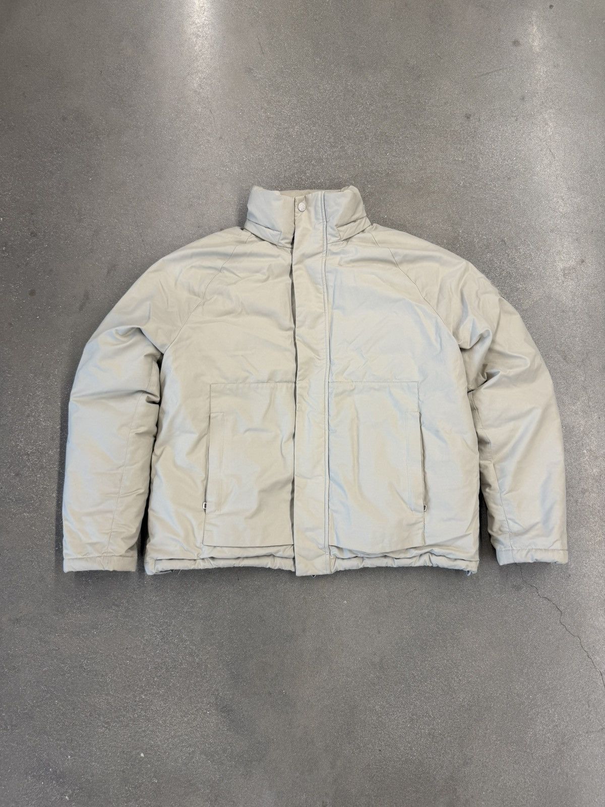 Moncler Genius Moncler GENUIS X JW Anderson Spike Ski Jacket Size US M / EU 48-50 / 2 - 9 Thumbnail