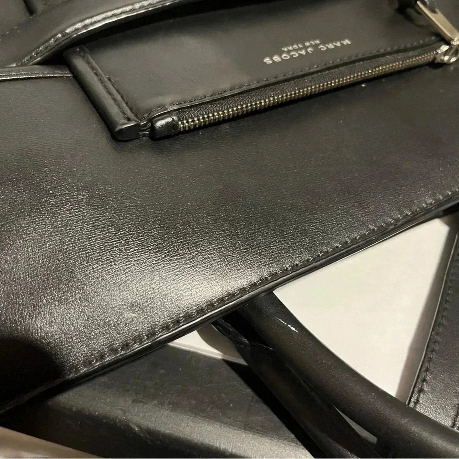 Marc Jacobs Marc Jacobs Madison Medium Black Leather Crossbody Bag Size ONE SIZE - 9 Thumbnail