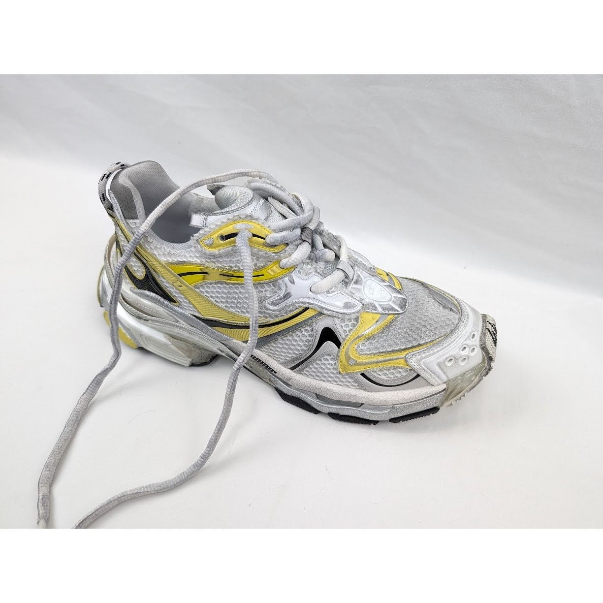 Balenciaga o1rshd1 Runners 2 Sneakers in White/Yellow/Black Size US 11 / EU 44 - 2 Thumbnail