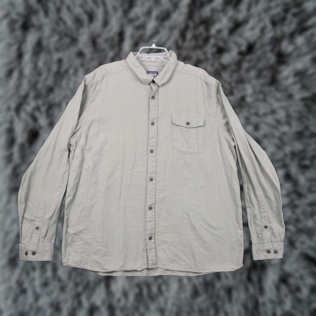 Patagonia Patagonia Shirt Mens 2XL Gray Flannel Cotton Outdoor Fjord Vintage Size US XXL / EU 58 / 5 - 1 Thumbnail