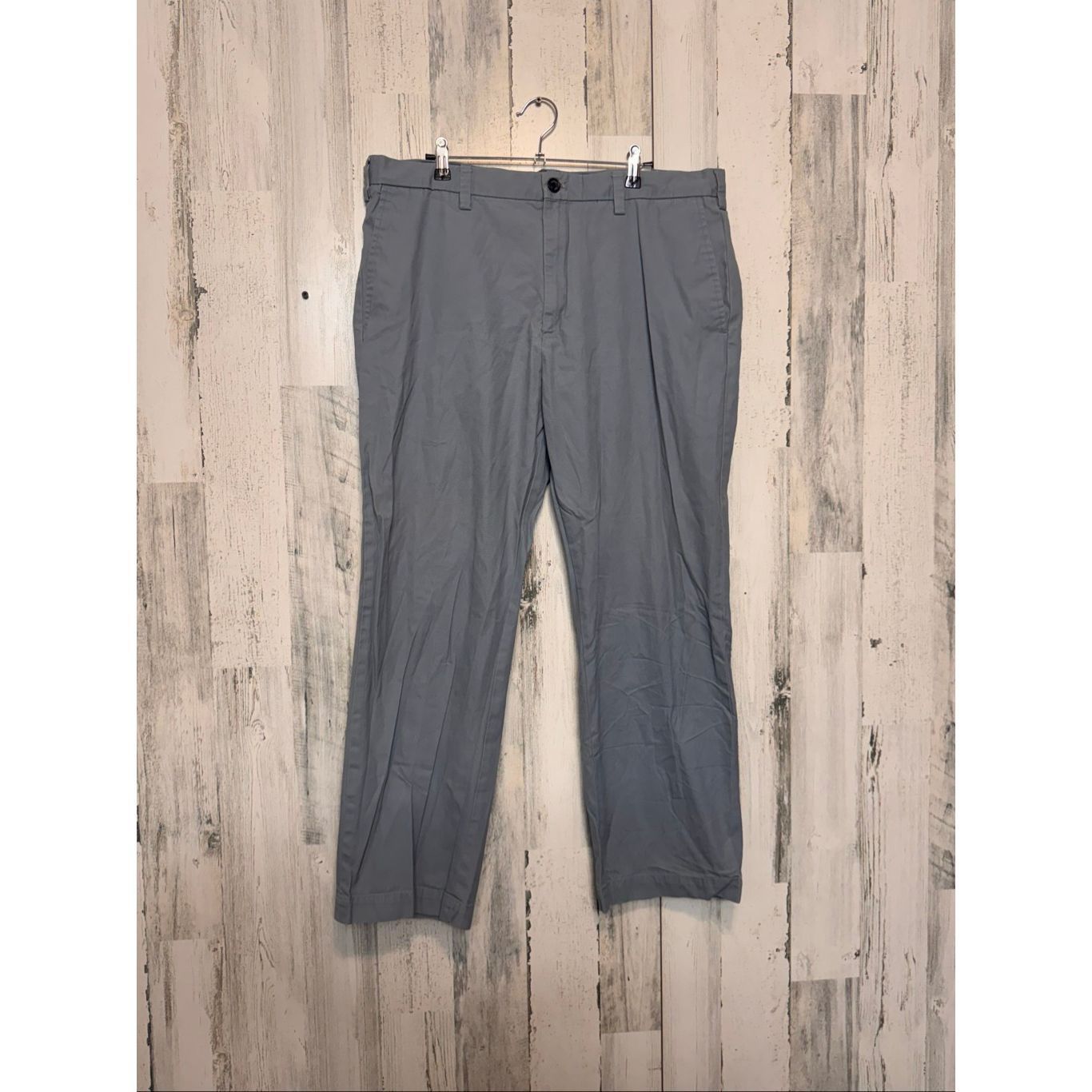Banana Republic Banana Republic Emerson Chino Pants Men’s 38x30 Gray Slim Fi Size US 38 / EU 54 - 2 Thumbnail
