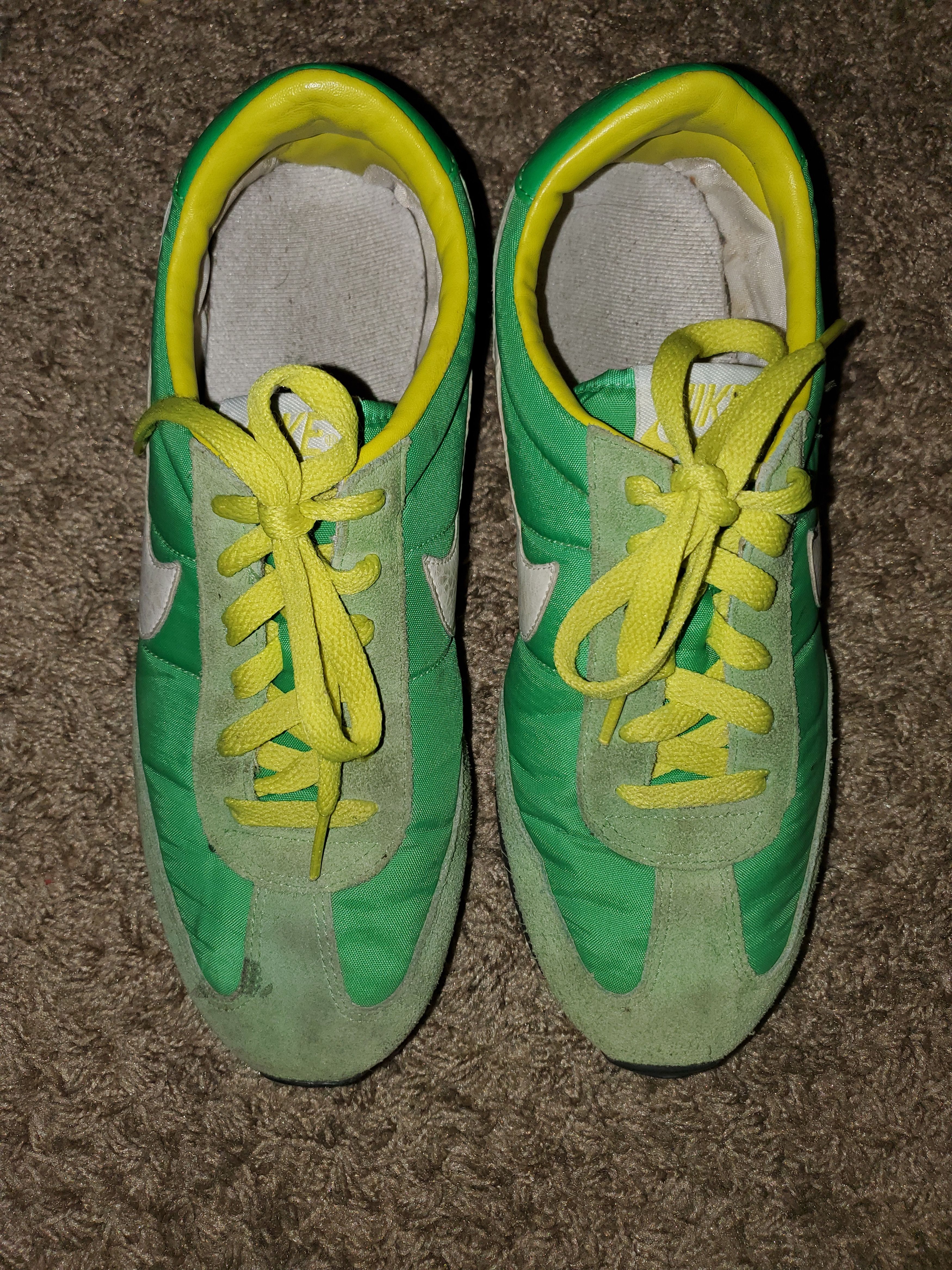 Nike Vintage Women's Oceania Green & Yellow Nikes (size 8) Size US 8 / IT 38 - 5 Thumbnail