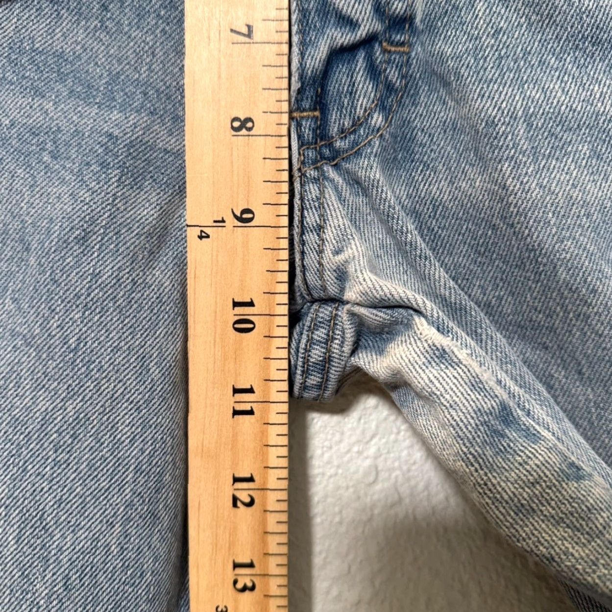 Calvin Klein Calvin Klein Jeans Womens 30x32 Straight Leg Raw Hem Light Wash Denim USA Made Size 30" / US 8 / IT 44 - 7 Thumbnail