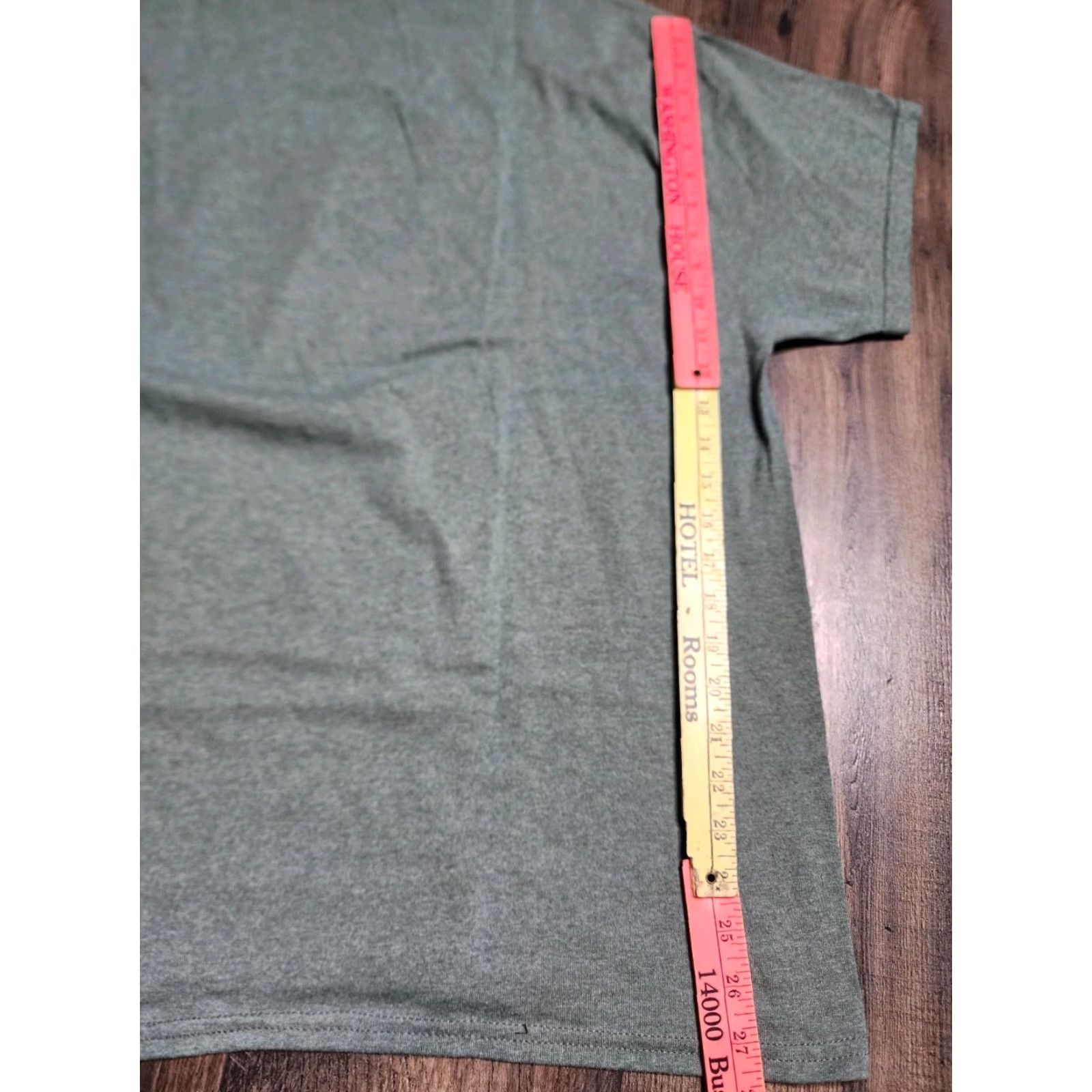 Vintage Vintage Chowdaheadz Mens XL Fenway Park Baseball T-Shirt Red Sox Green Cotton Short Sleeve Size US XL / EU 56 / 4 - 2 Thumbnail