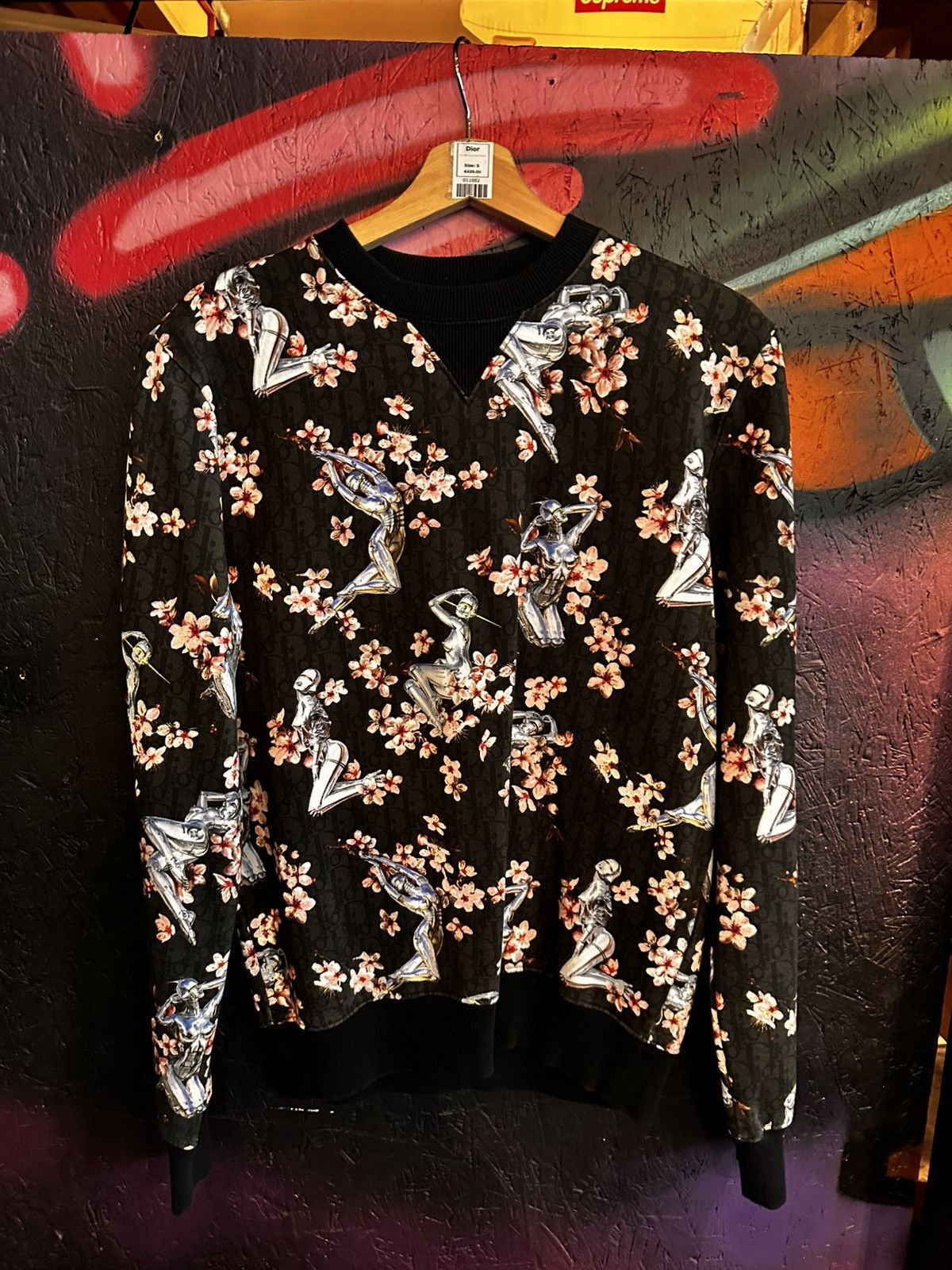 Dior Dior X Sorayama Oblique Crewneck Size US S / EU 44-46 / 1 - 1 Thumbnail