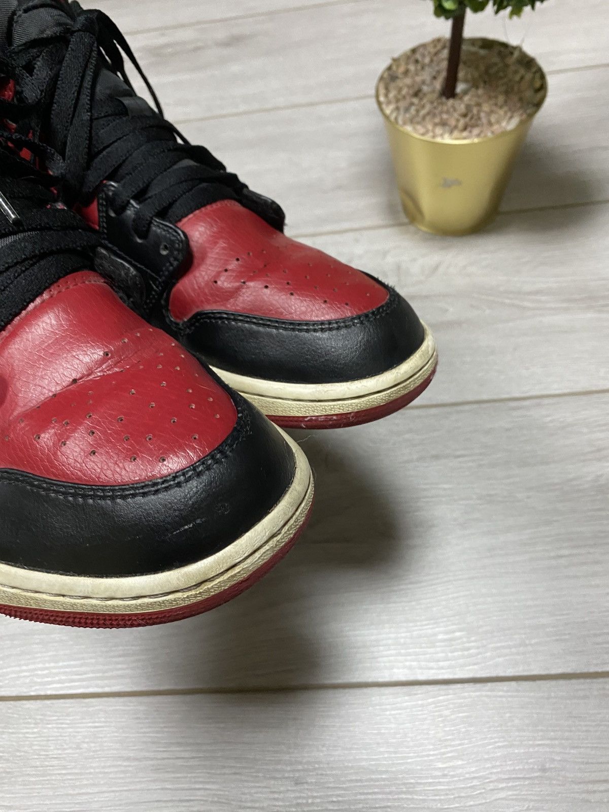 Jordan Brand Air Jordan Banned 1 (Bred 1) leather Size US 10.5 / EU 43-44 - 3 Thumbnail