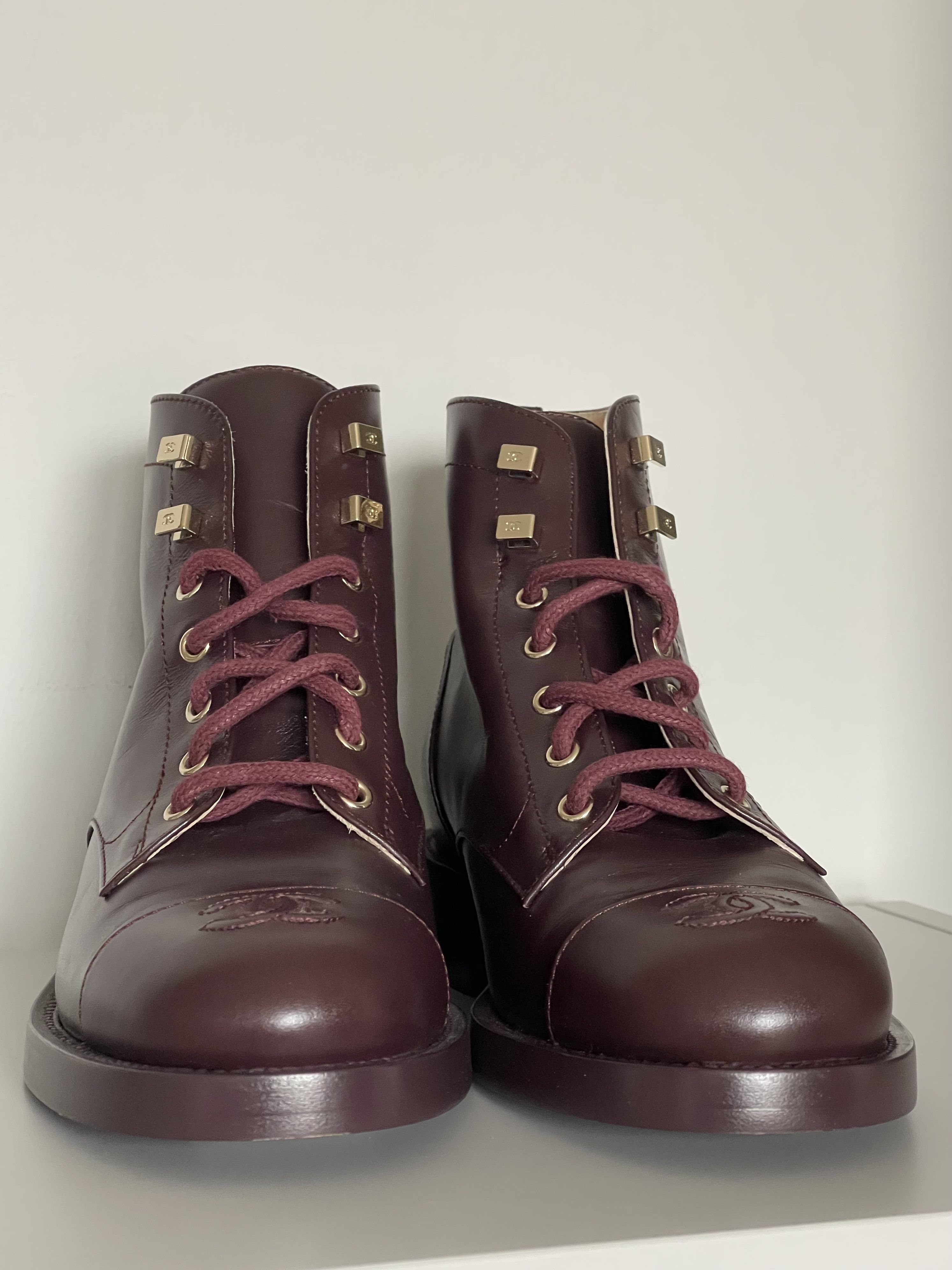 Chanel Chanel lace up ankle boots, burgundy, size 39 Size US 9 / IT 39 - 2 Thumbnail