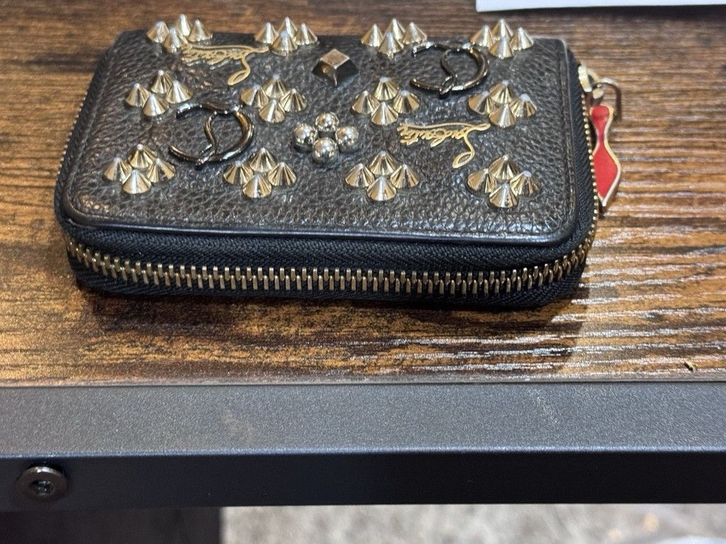 Christian Louboutin Christian Louboutin Panettone Studded Leather Coin Purse Size ONE SIZE - 8 Thumbnail