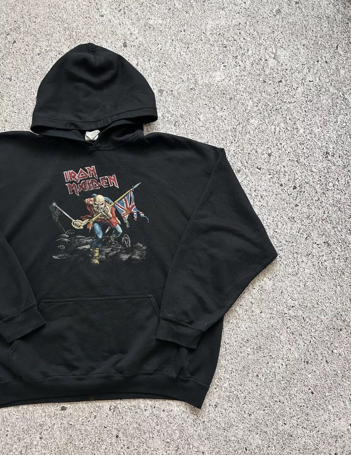 Band Tees × Iron Maiden × Vintage Vintage Iron Maiden 2011 Metal Rock Band Tour England Hoodie Size US XXL / EU 58 / 5 - 4 Thumbnail