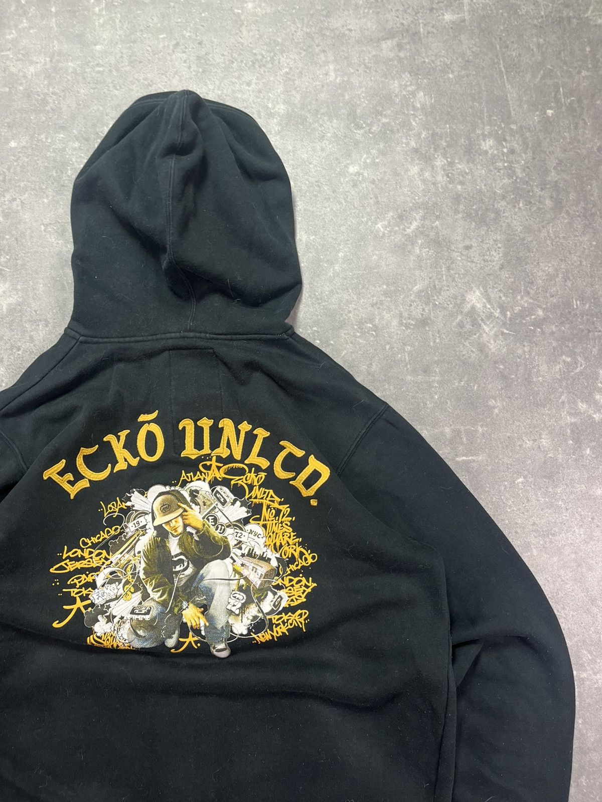 Ecko Unltd. Ecko Unltd Grafitti Spray Baggy Printed Zip Hoodie L XL Size US L / EU 52-54 / 3 - 11 Thumbnail