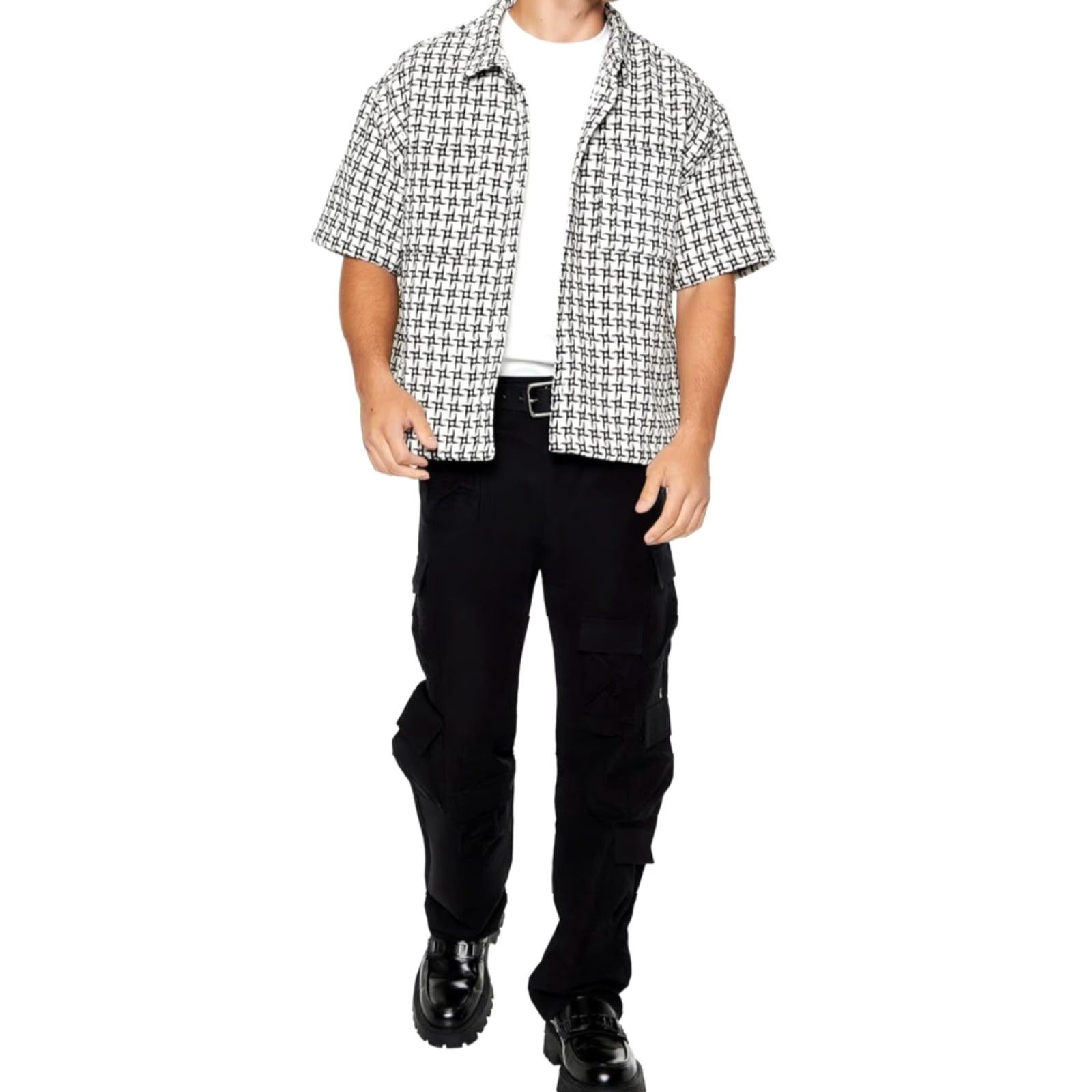 Forever 21 FOREVER 21 Shirt - Men - NWT Textured Geo - Black/White - Size S - Button-Up, Short Sleeve Size US S / EU 44-46 / 1 - 3 Thumbnail