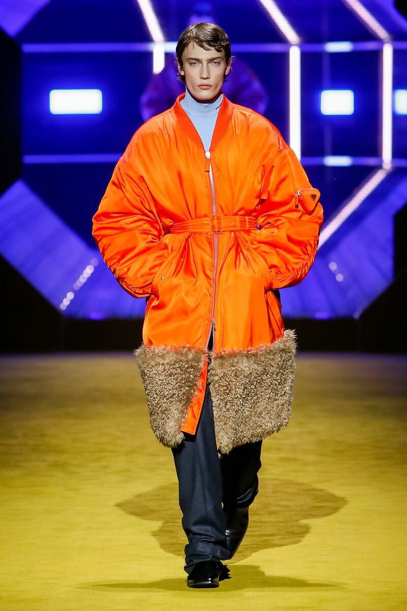 Prada $6.8k Prada Faux-fur Trim Bomber Coat In Orange Size US S / EU 44-46 / 1 - 4 Thumbnail