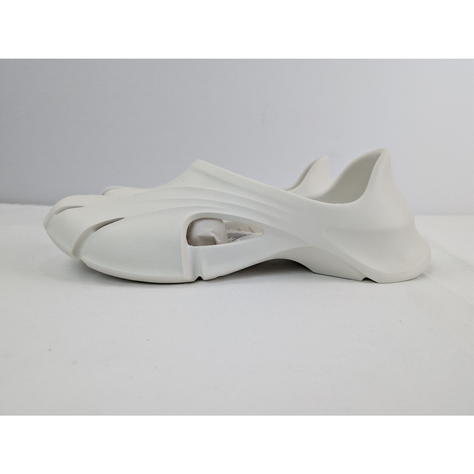 Balenciaga o1rshd1 Classic Mold Closed Slide Sandals in Eggshell Size US 13 / EU 46 - 10 Thumbnail