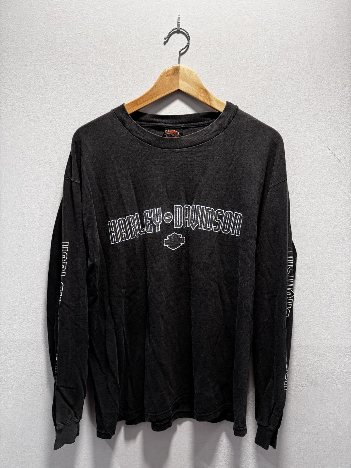 basketcase gallery Basket case gallery fbi target shirt
