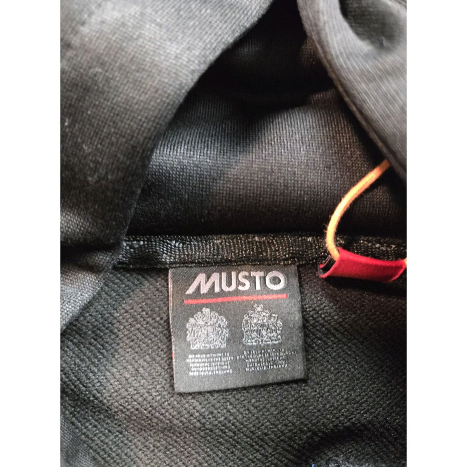 Musto MUSTO Evolution Tech Hoodie Womens 4 Black NWT Pulse Raglan Sleeve Logo Pocket Crew Neck Pullover Sweatshirt All Seasons Lightweight Activewear Fall Size S / US 4 / IT 40 - 5 Thumbnail