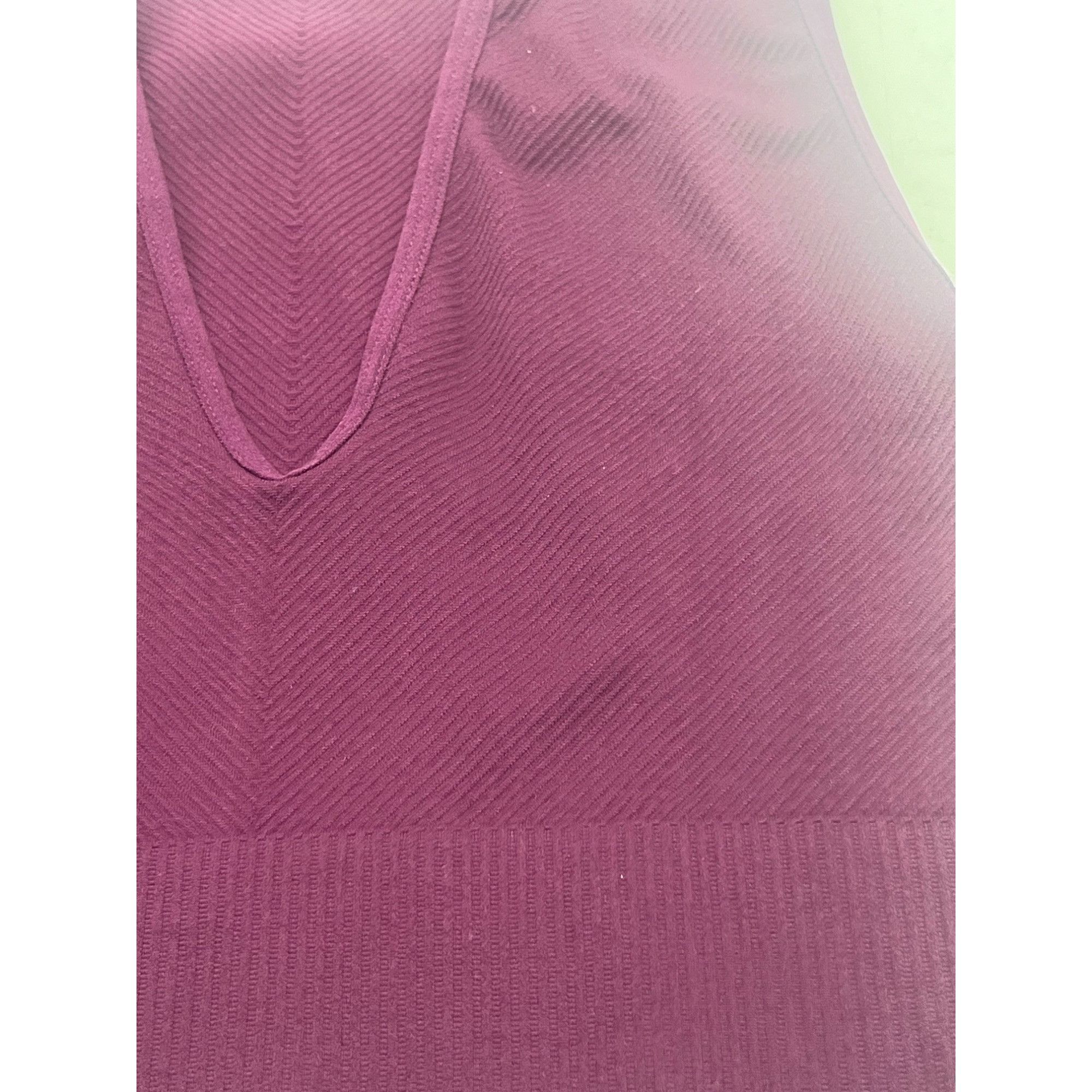 Topshop Topshop Seamless V Neck Bralette in Plum, Sz. M/L (US 8-12) Size ONE SIZE - 11 Thumbnail