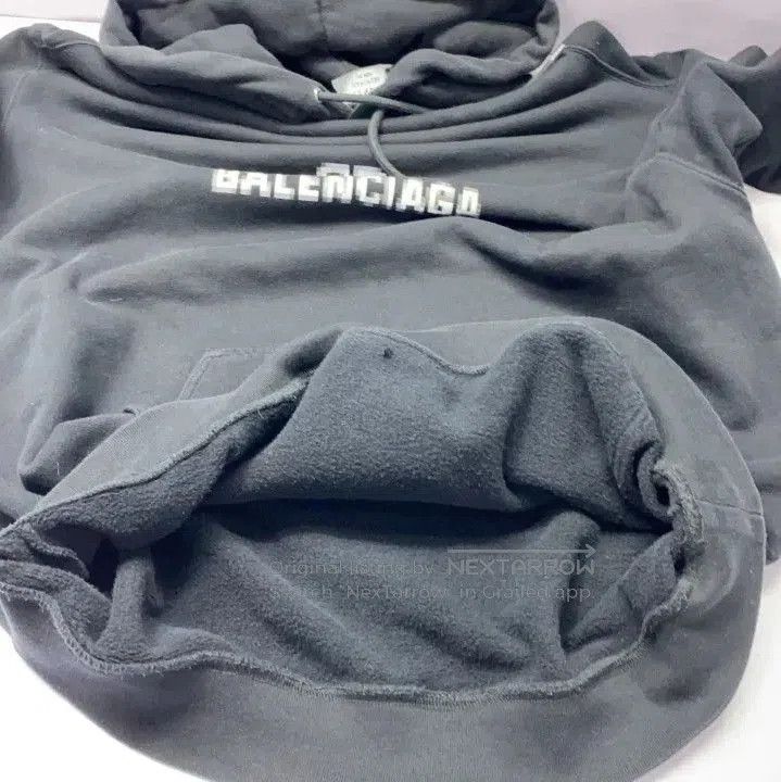 Balenciaga Balenciaga Black Logo Printed Hooded Sweatshirt. Size US S / EU 44-46 / 1 - 9 Thumbnail