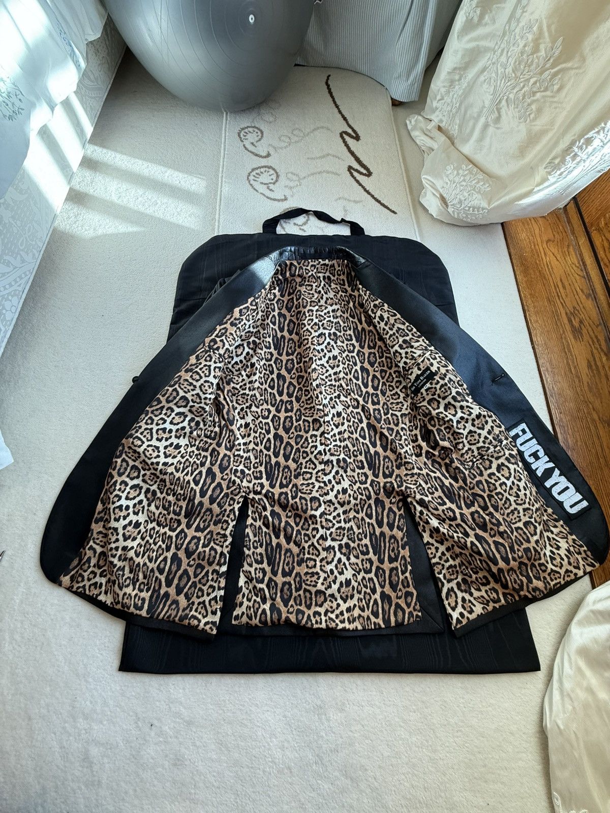 Sir Tom Baker 3k Sir Tom Baker tuxedo leather Fuck you leopard suit jacket Size 38R - 18 Thumbnail