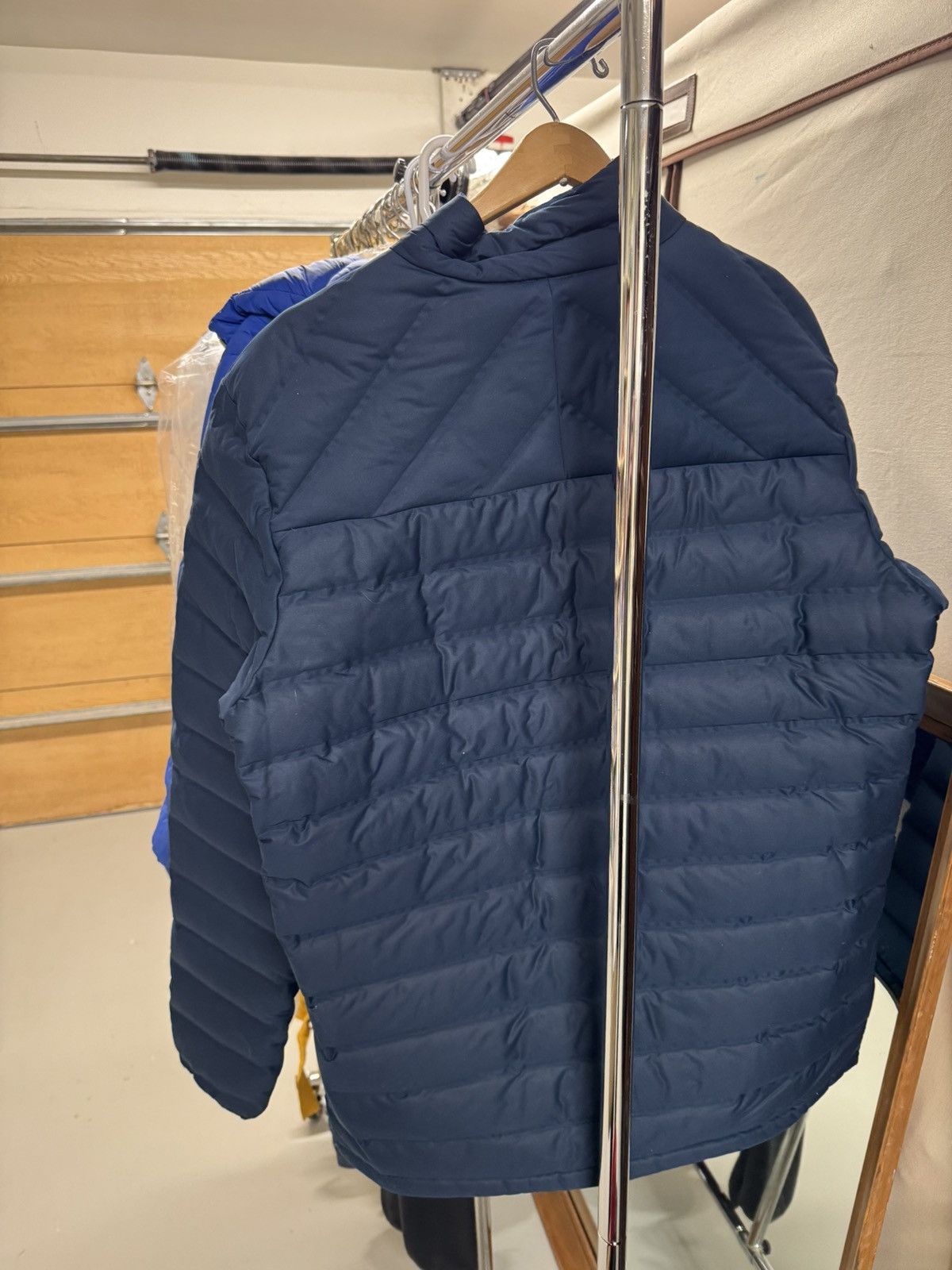 Mountain Hardwear Mountain Hardwear Men's Navy Down Jacket Size US L / EU 52-54 / 3 - 2 Thumbnail