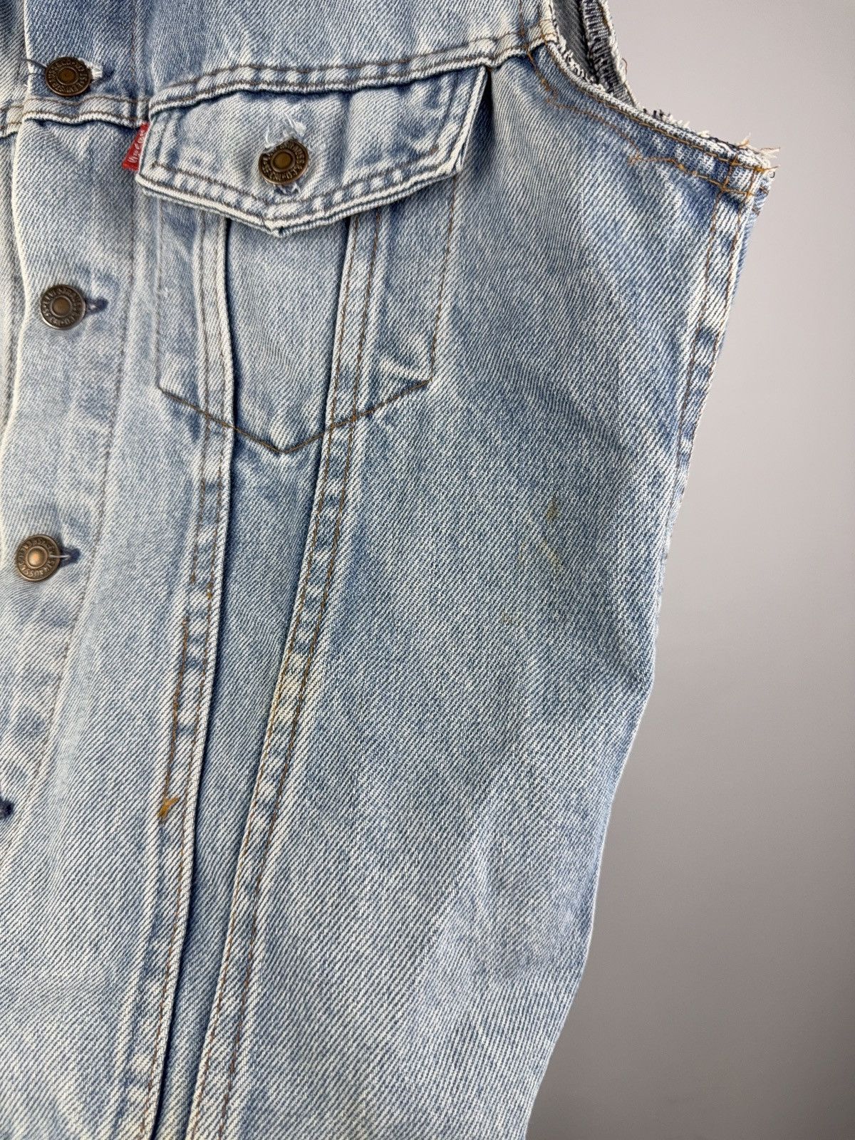 Levi's Vintage Clothing Vintage 80s Archive Retro Levi’s Denim Vest Made in France Size M / US 6-8 / IT 42-44 - 6 Thumbnail