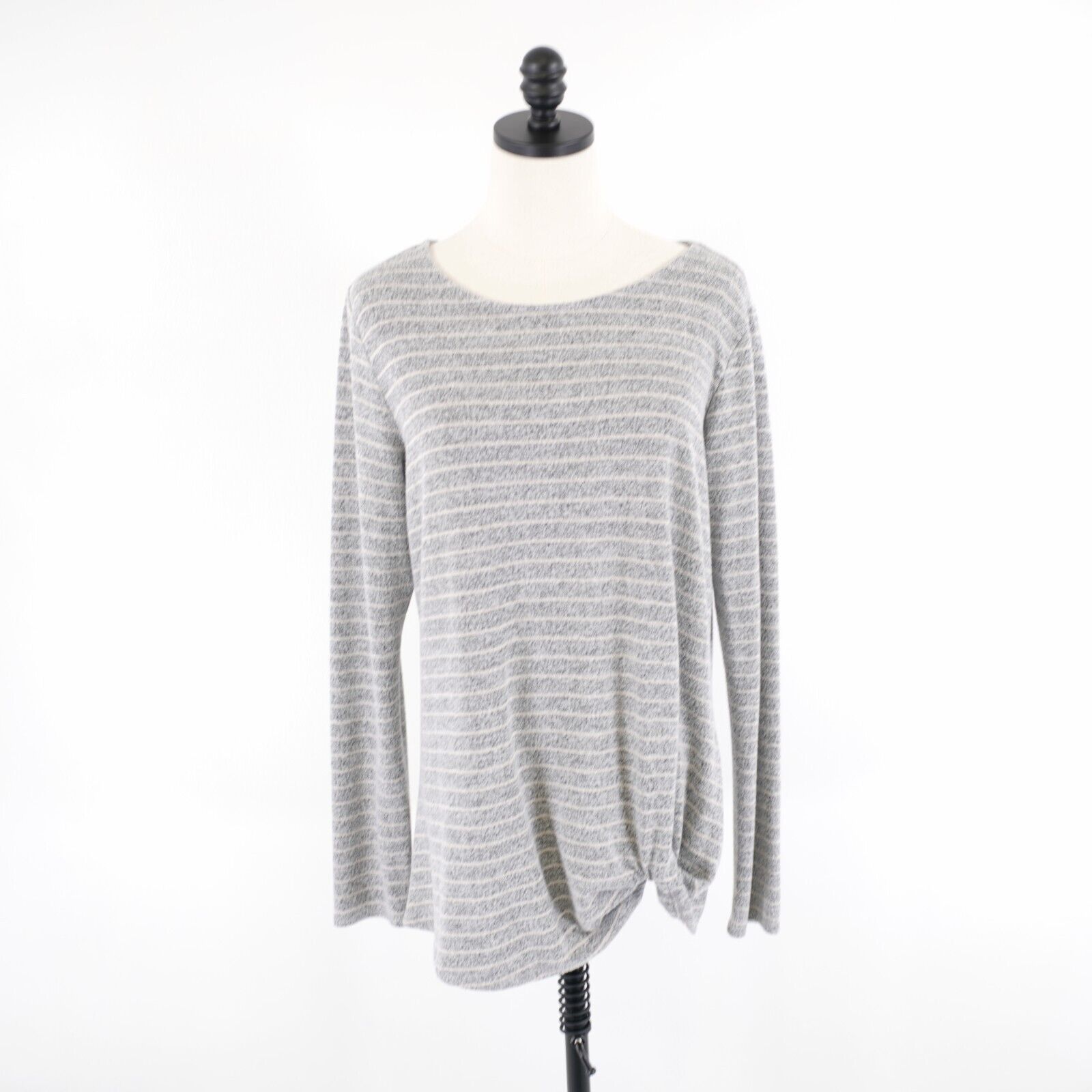 Designer Max & Mia Gray Striped Scoop Neck Front Scrunch Wrap Sweater Size M / US 6-8 / IT 42-44 - 1 Thumbnail