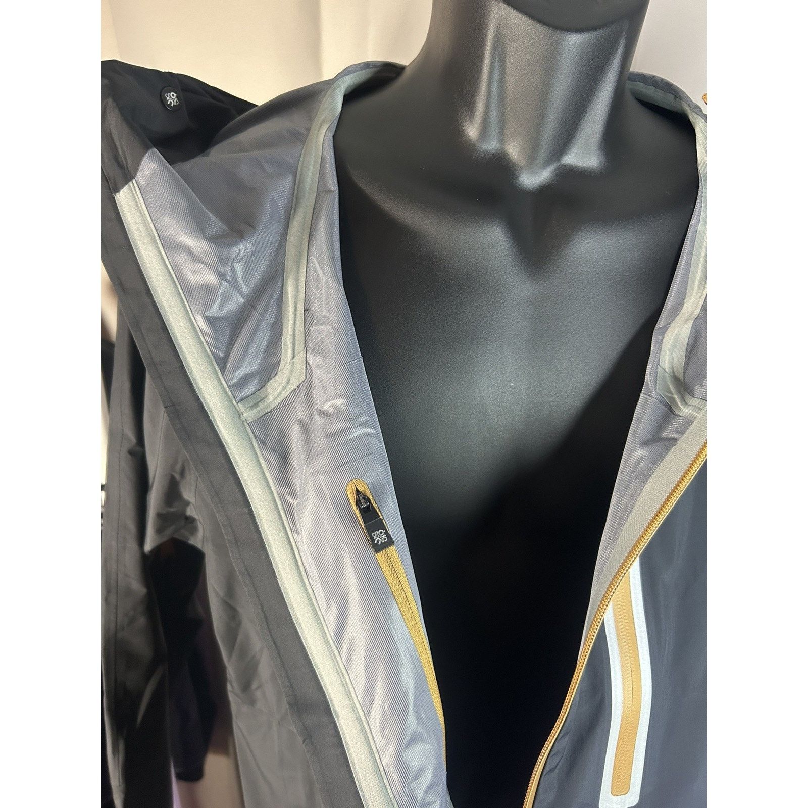 Loewe Black LOEWE x On Collaboration Waterproof Storm Jacket Size US XL / EU 56 / 4 - 9 Thumbnail