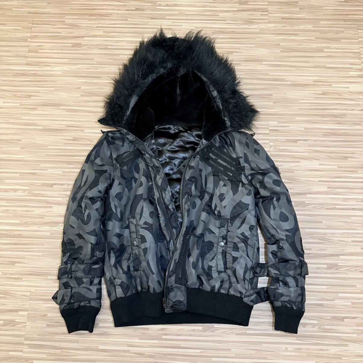 Number (N)ine Number (n)ine AW04 tribal camo bomber jacket Size US XL / EU 56 / 4 - 3 Thumbnail