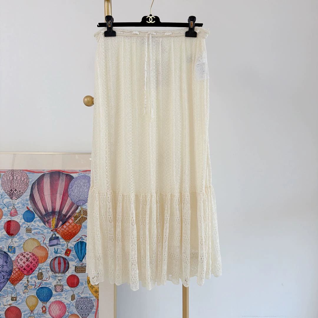 Christian Dior Monsieur Christian Dior Beige Lace Skirt F42 Size 30" / US 8 / IT 44 - 1 Thumbnail