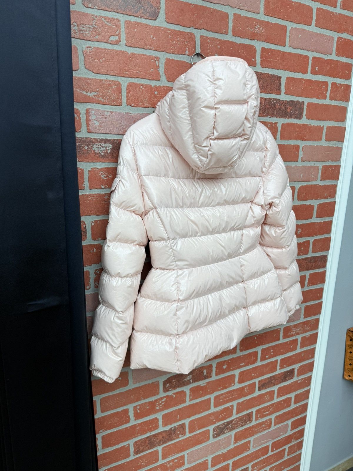 Moncler Moncler Barante shiny light pink puffer jacket Size M / US 6-8 / IT 42-44 - 8 Thumbnail