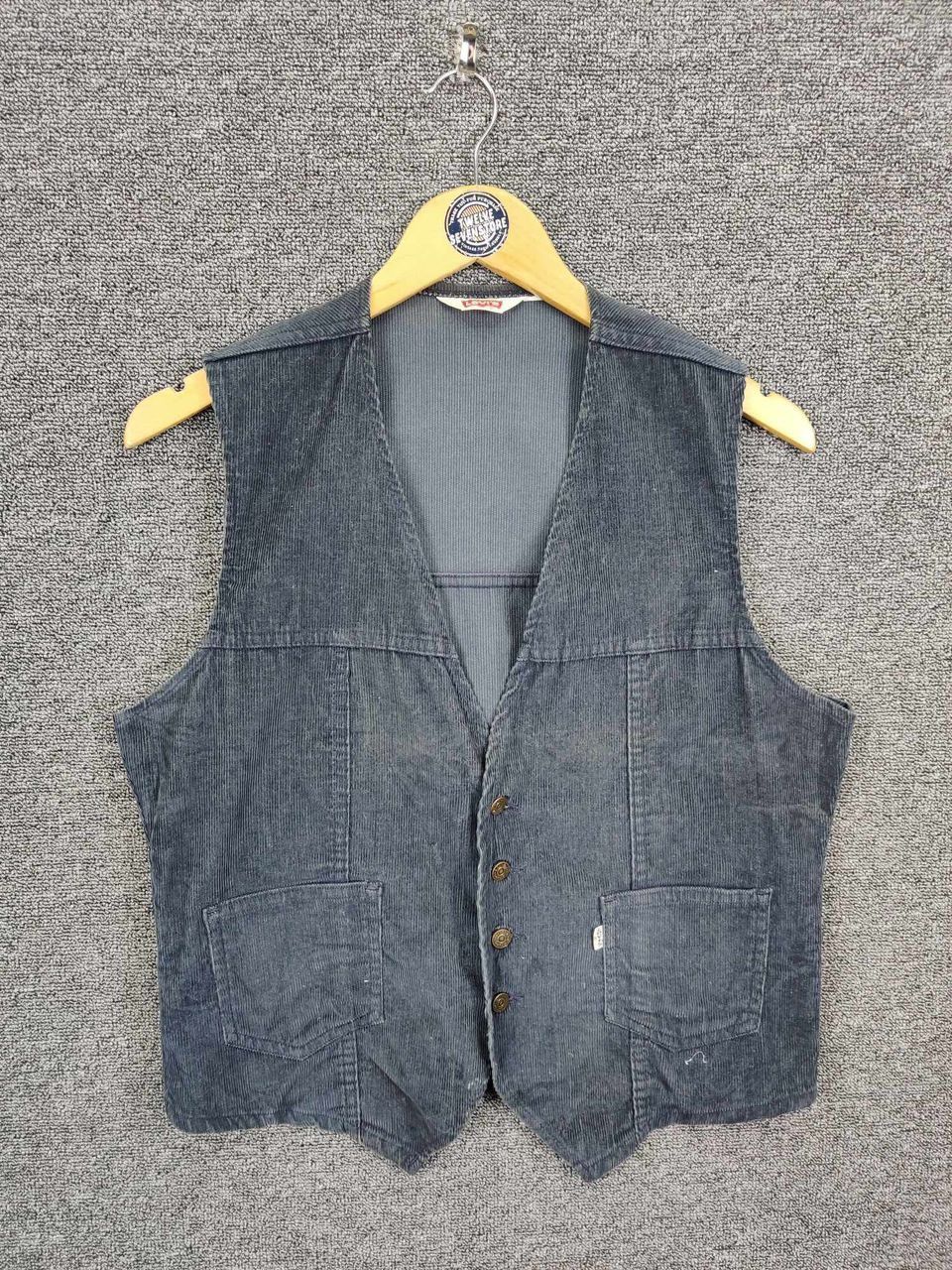 Levi's Vintage Clothing Vintage 90's Levis Corduroy Button Ups Vest Size US M / EU 48-50 / 2 - 1 Thumbnail