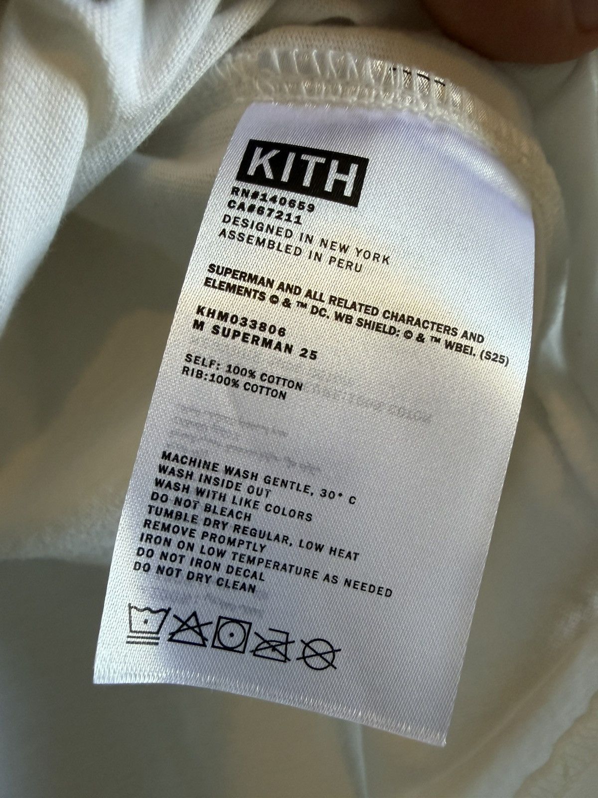 Kith Kith Superman Just Us t shirt size L Size US L / EU 52-54 / 3 - 7 Thumbnail