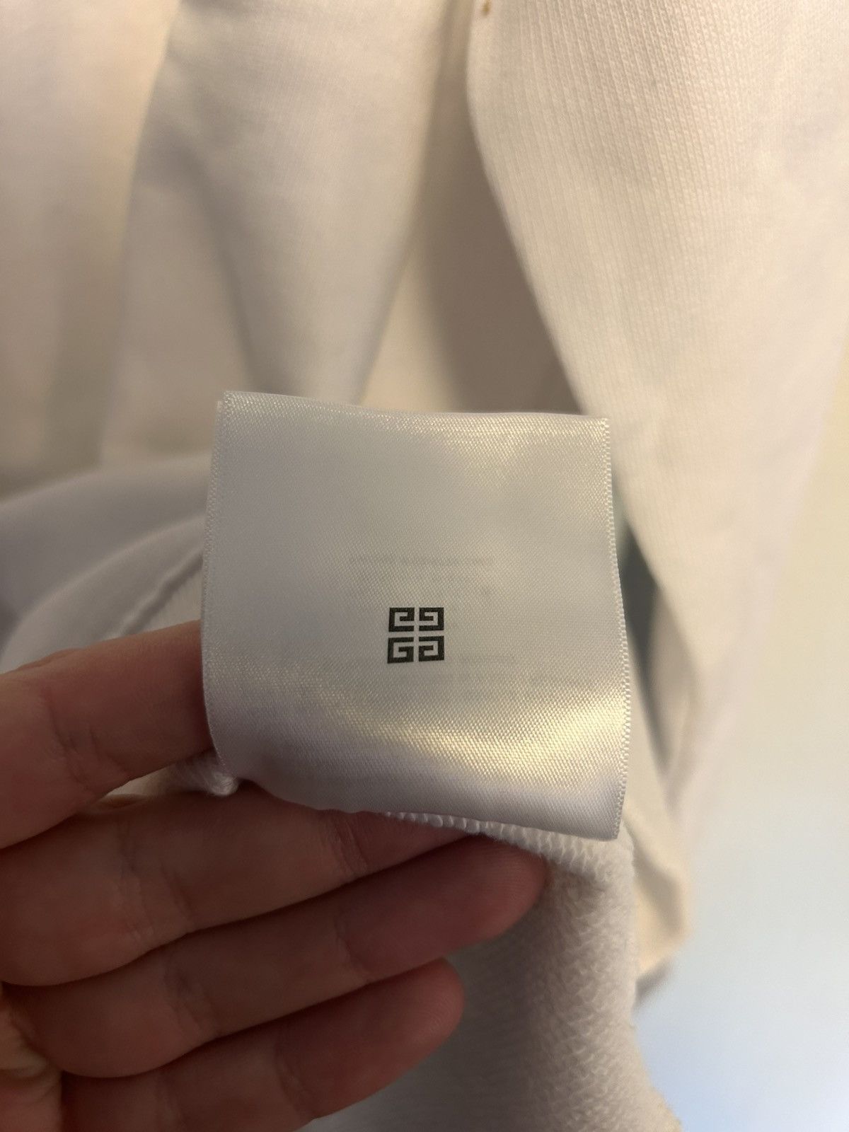 Givenchy Givenchy Rainbow Signature Logo Sweatshirt Size US XL / EU 56 / 4 - 9 Thumbnail