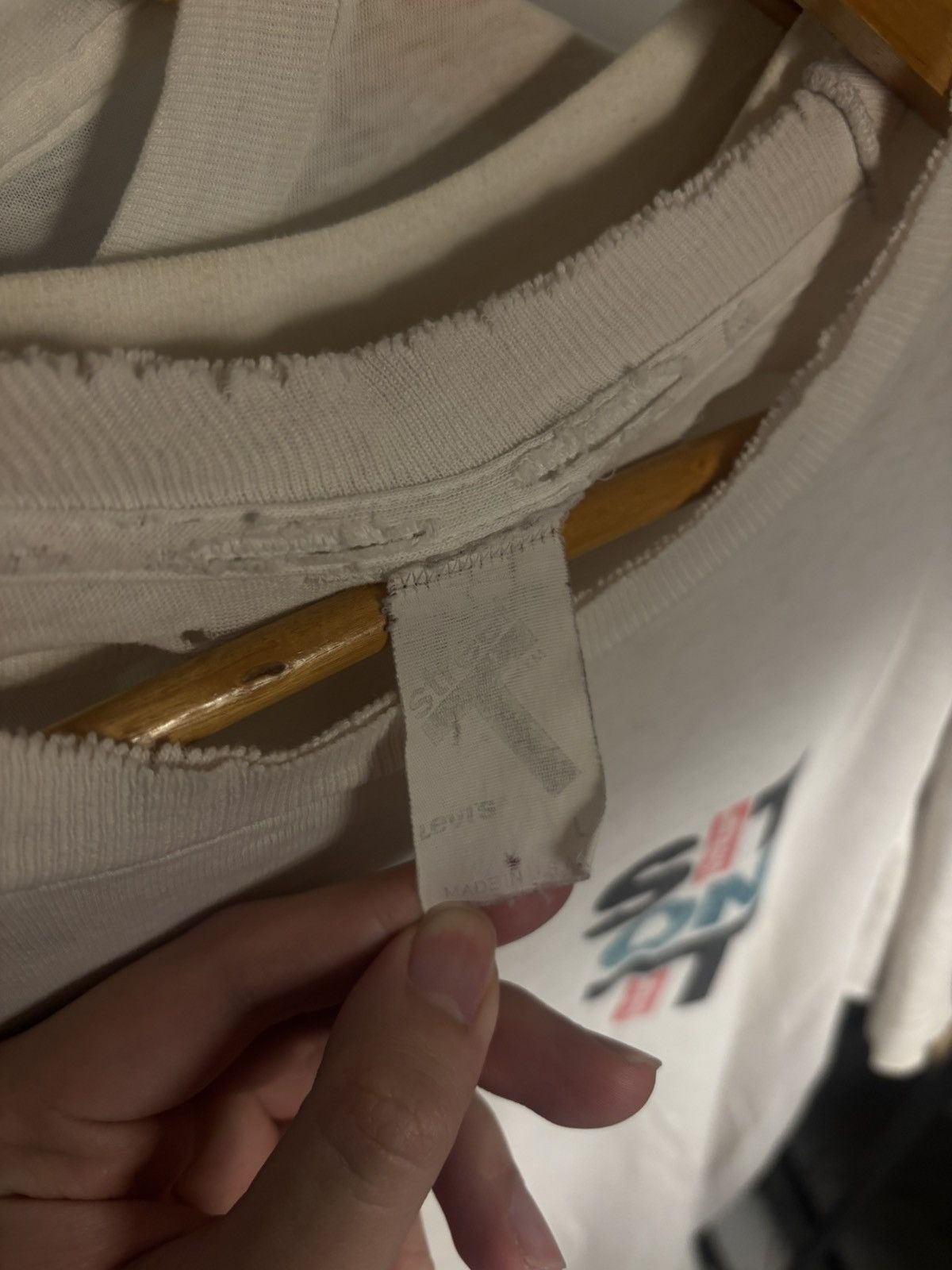 Levi's Vintage Clothing Vintage Levi’s “Set on it” 90’s T-shirt Size US L / EU 52-54 / 3 - 5 Thumbnail