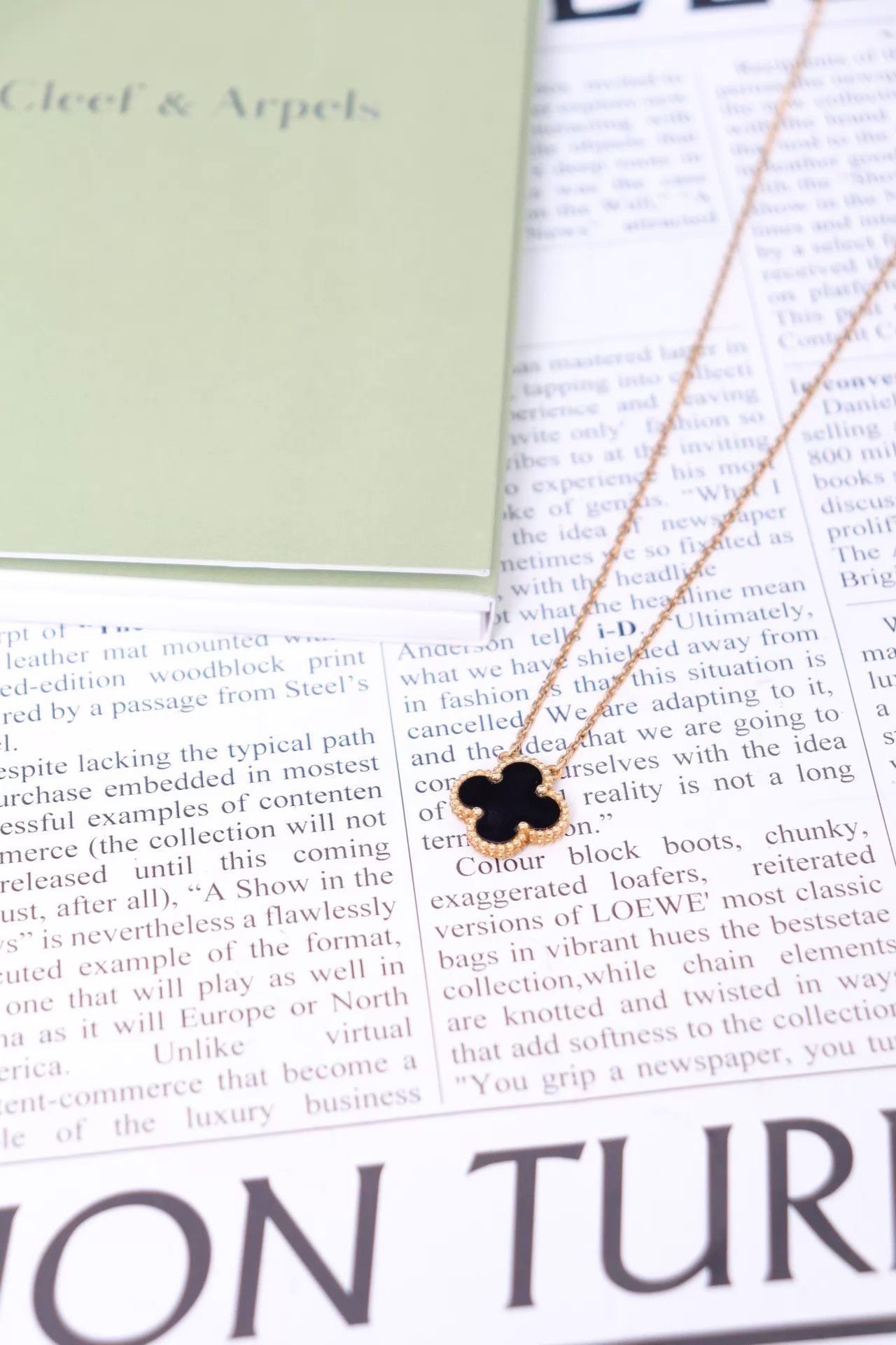 Van Cleef & Arpels Black Flower Necklace Oct 21 Papers 41cm